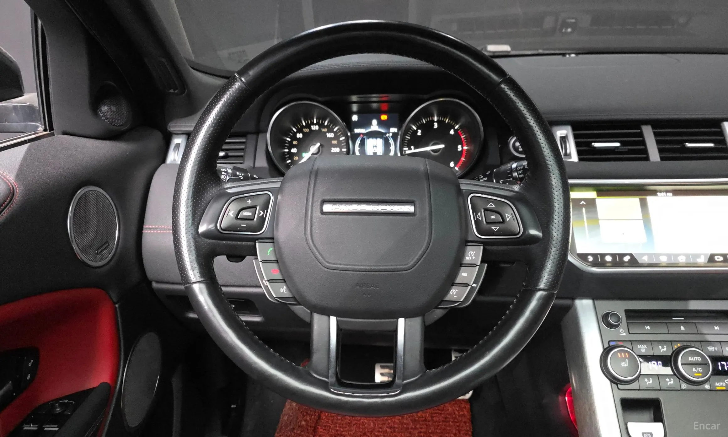 Land Rover Range Rover Evoque превью 13