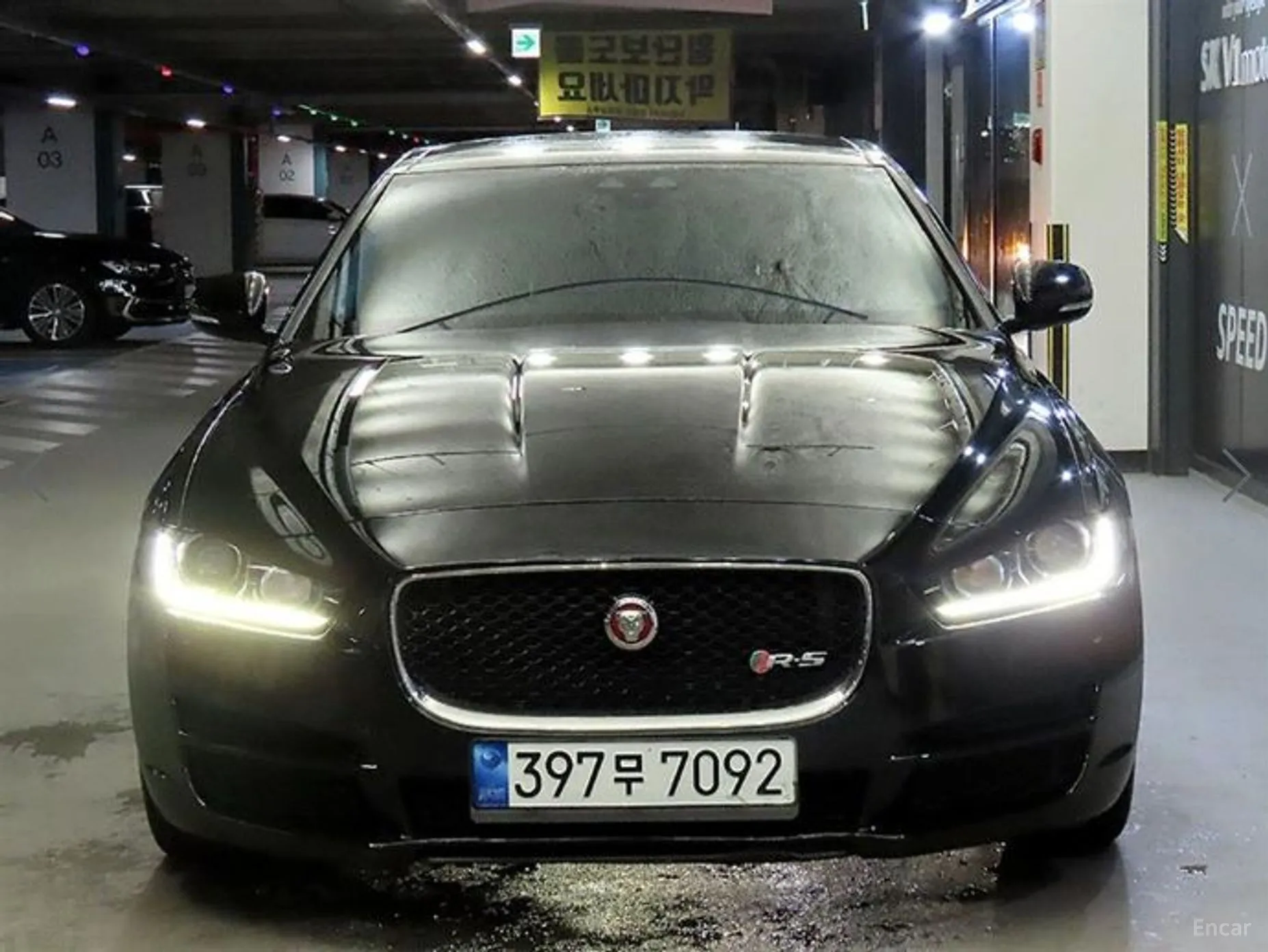 Jaguar XE превью 2