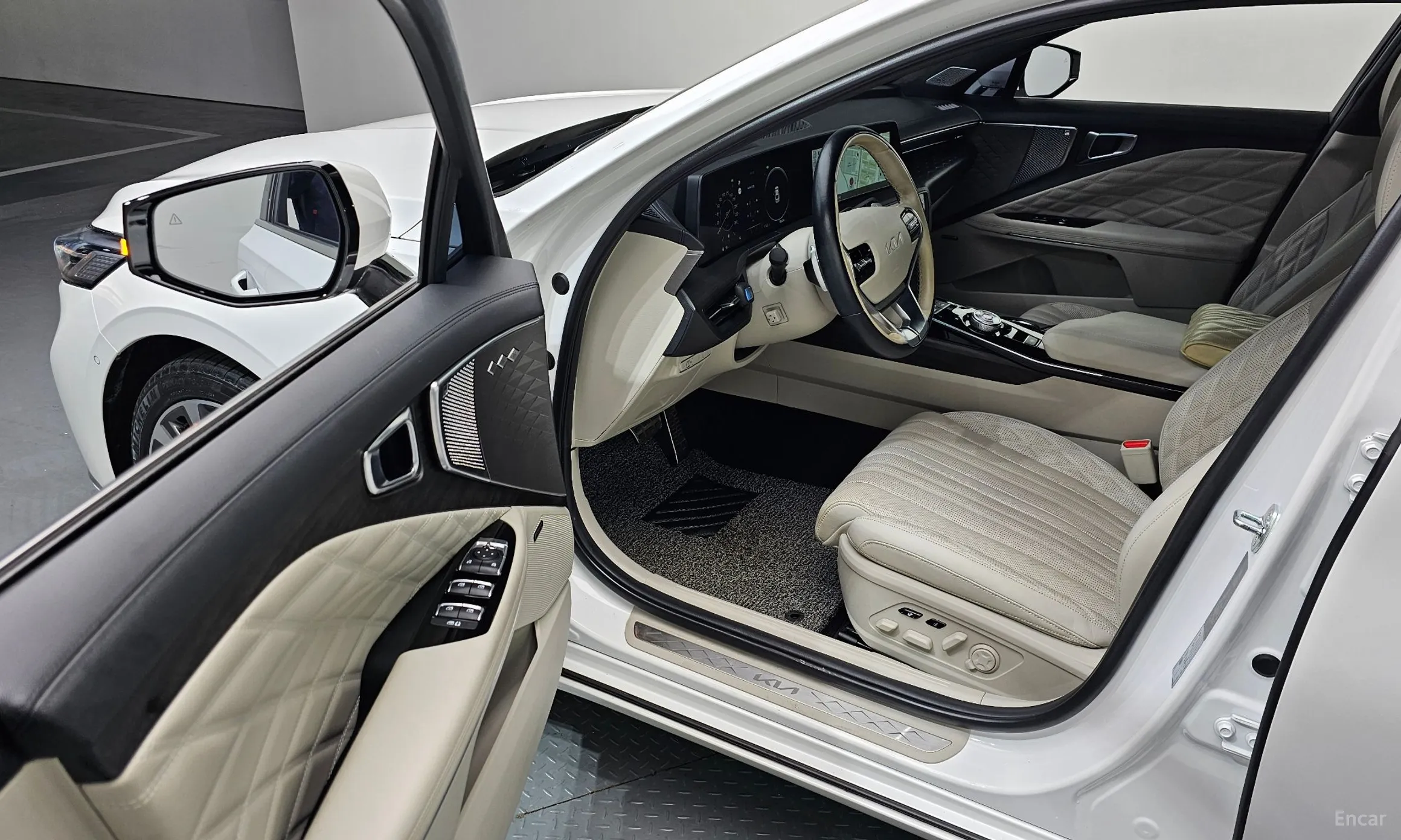 Kia K8 превью 11