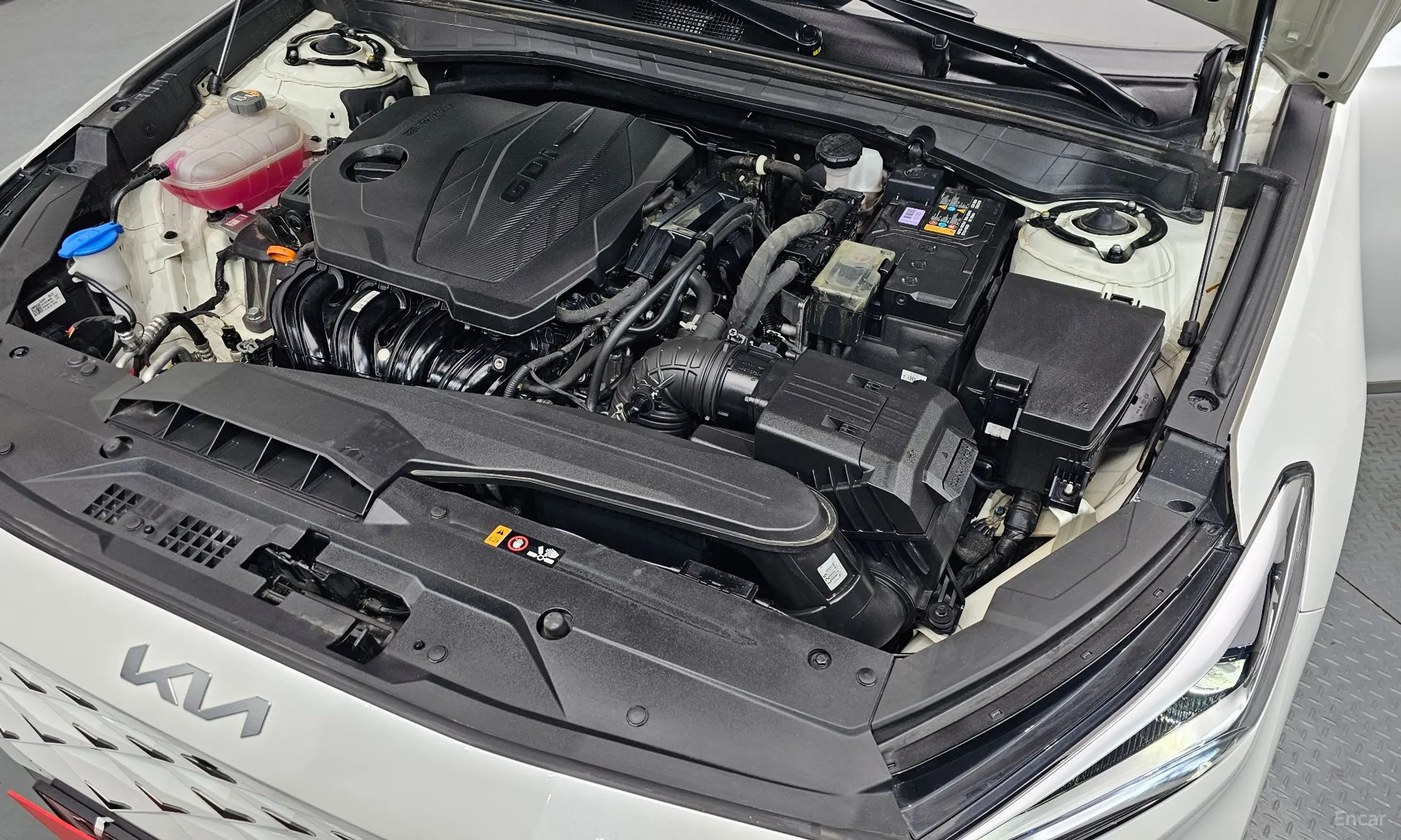 Kia K8 превью 6