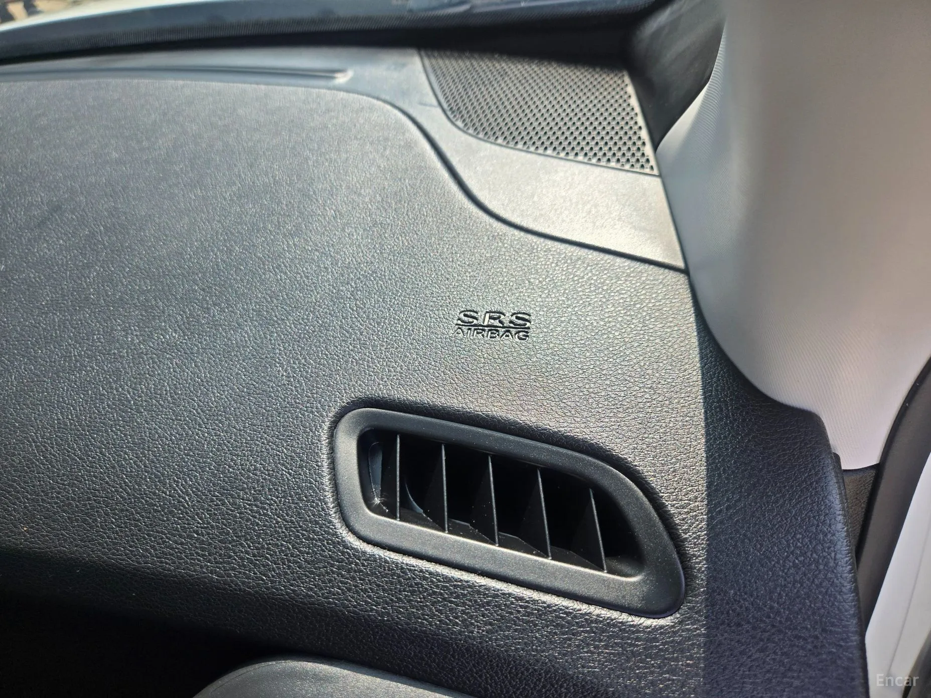 Jeep Renegade превью 17