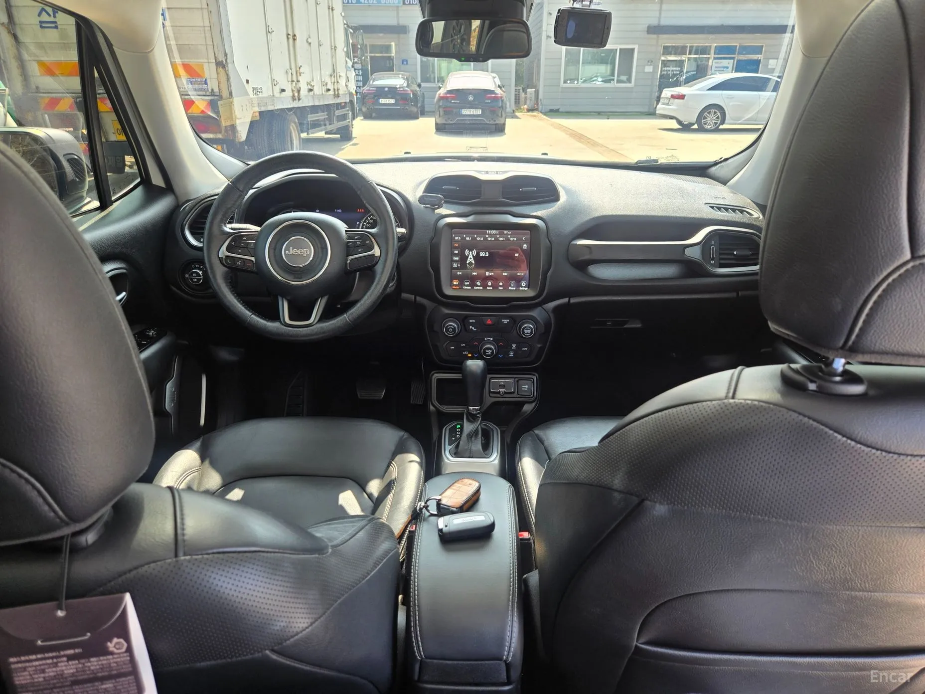 Jeep Renegade превью 7