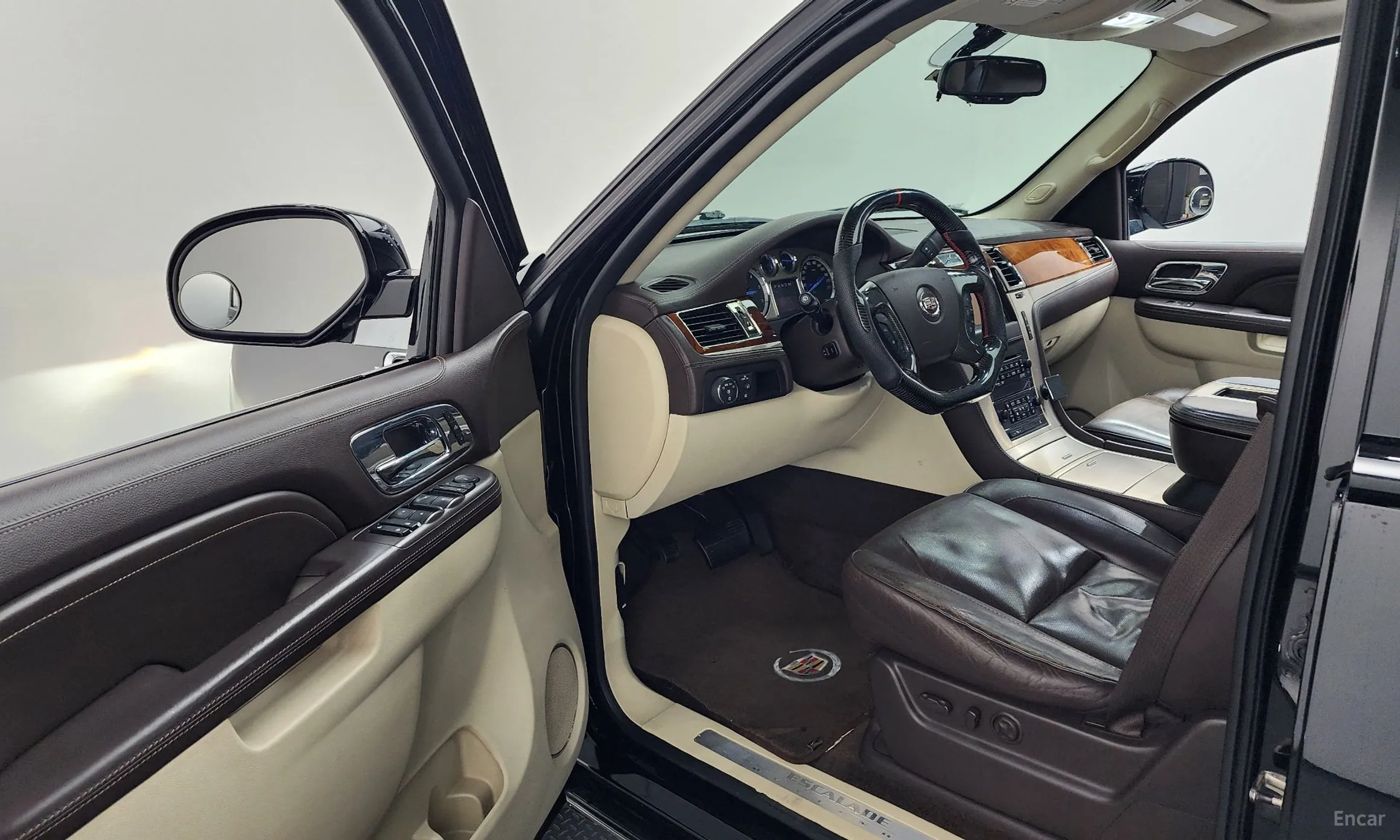 Cadillac Escalade превью 10