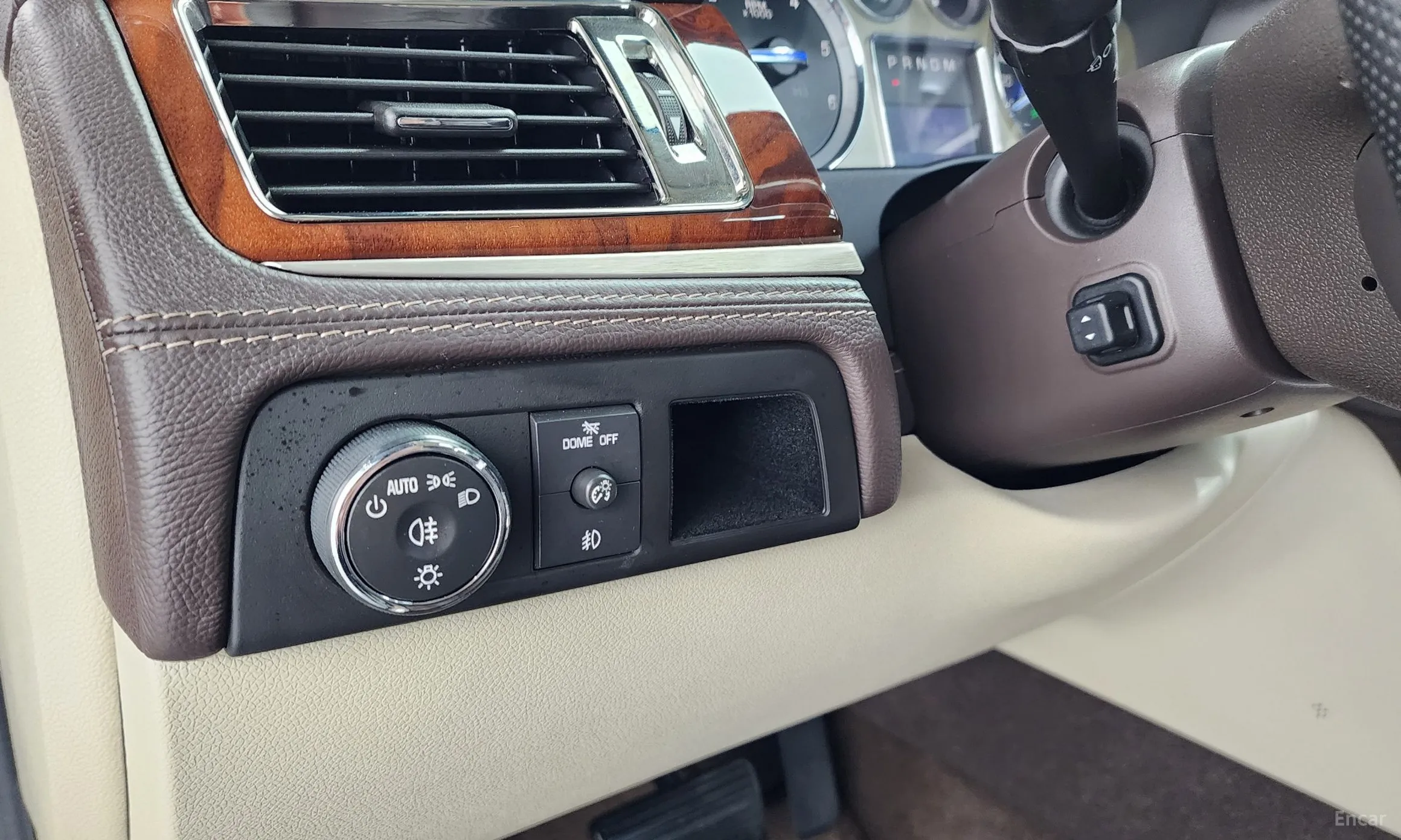 Cadillac Escalade превью 14