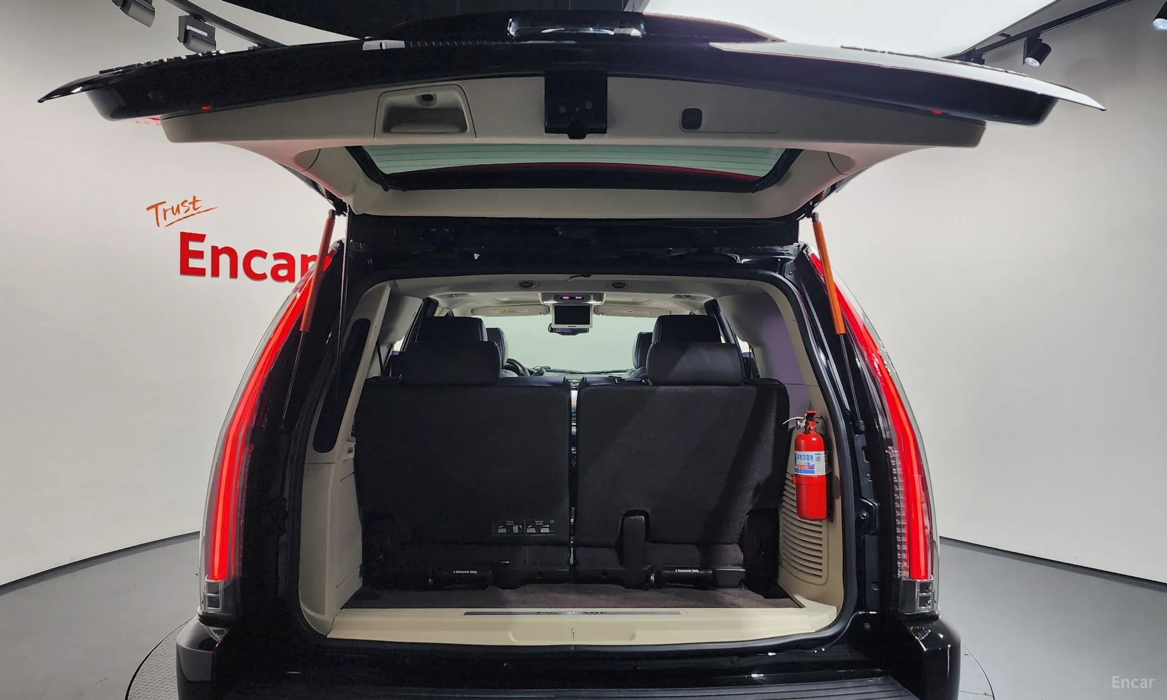 Cadillac Escalade превью 20