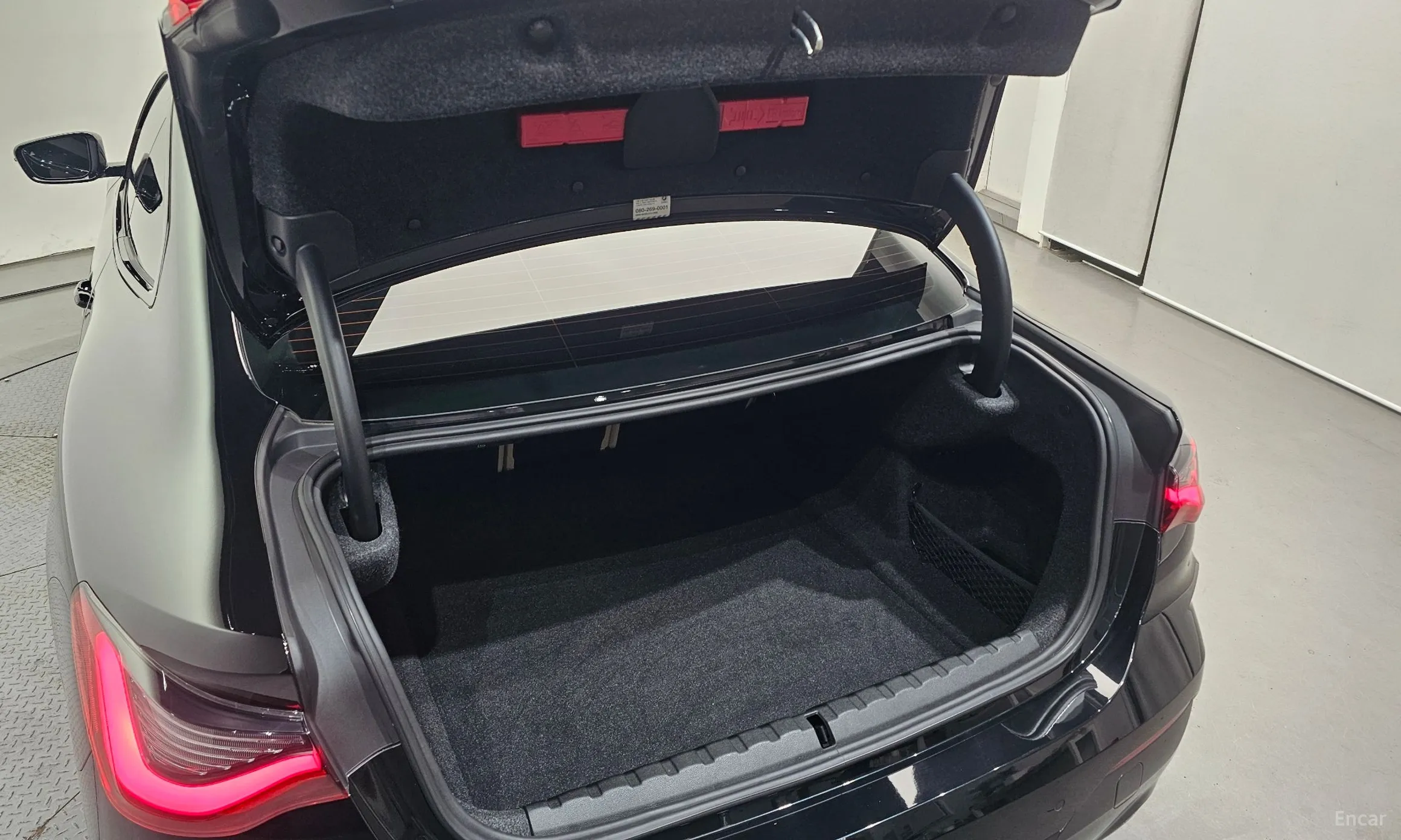 BMW Series 4 (G22) превью 20