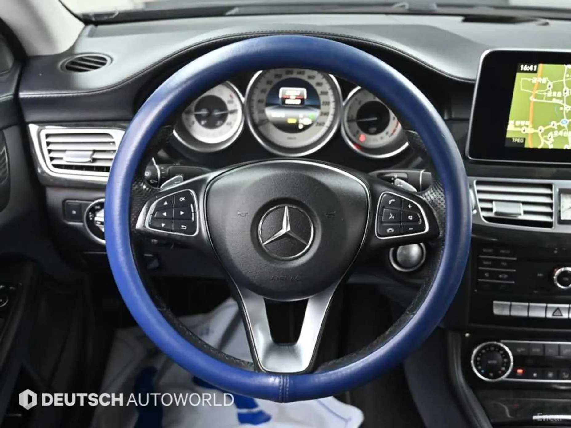 Mercedes Benz CLS-Class W218 превью 13