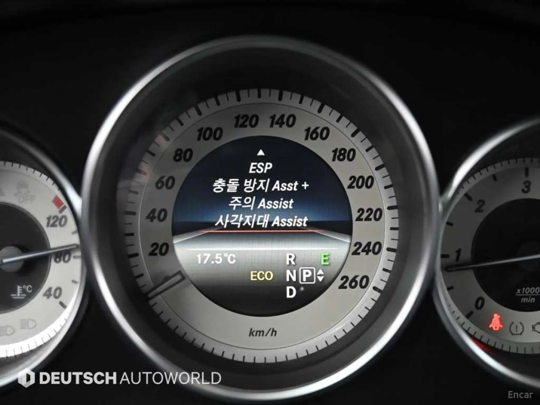 Mercedes Benz CLS-Class W218 превью 17