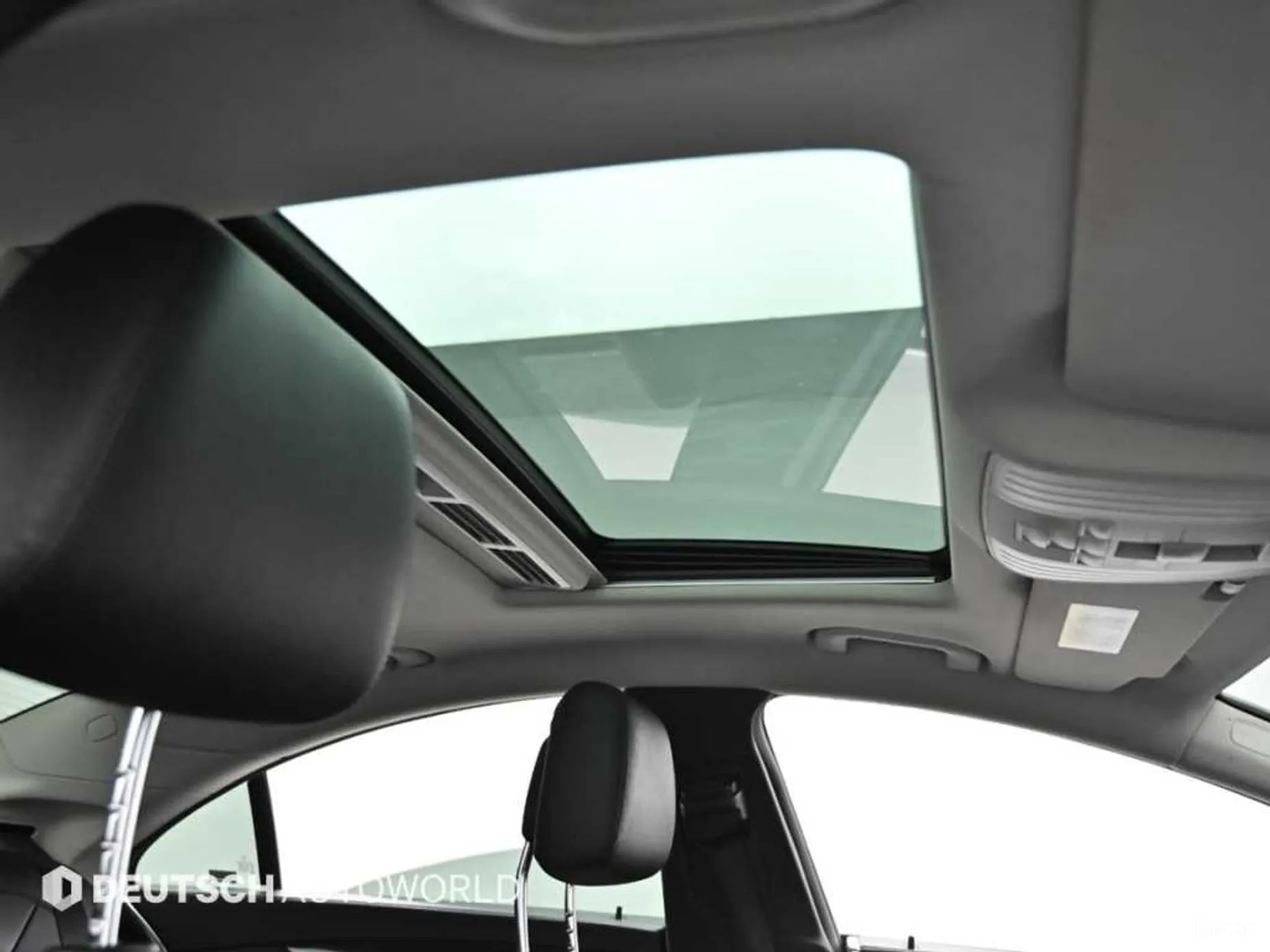 Mercedes Benz CLS-Class W218 превью 18