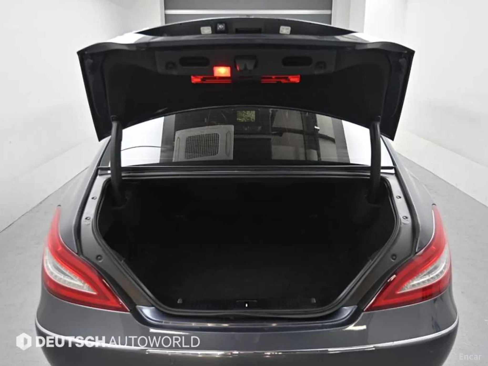 Mercedes Benz CLS-Class W218 превью 19