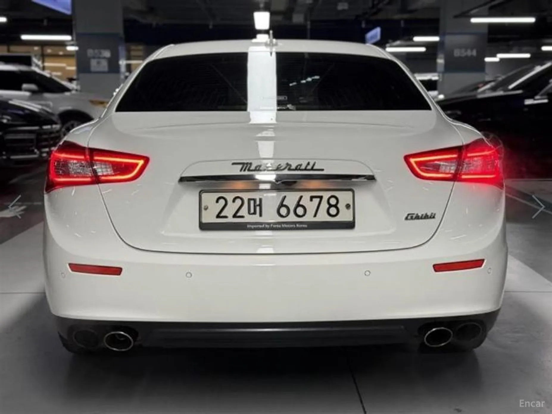 Maserati Ghibli превью 3