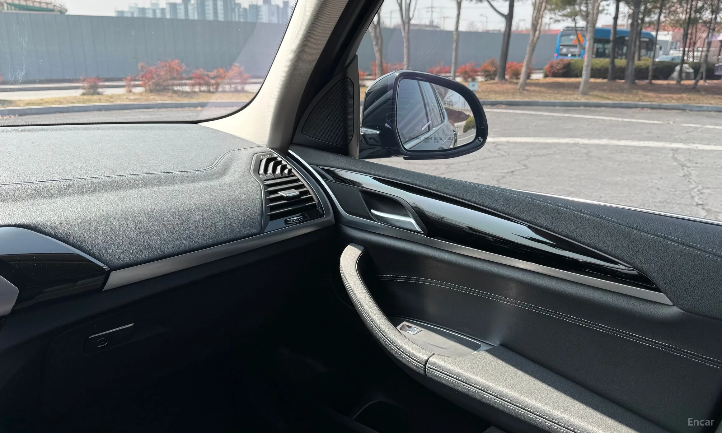 BMW X3 (G01) превью 15