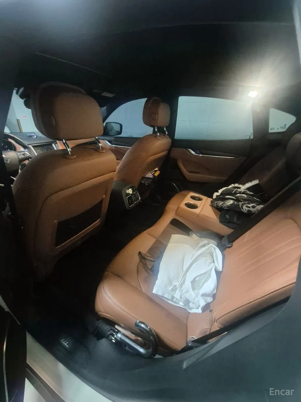 Maserati Levante превью 4