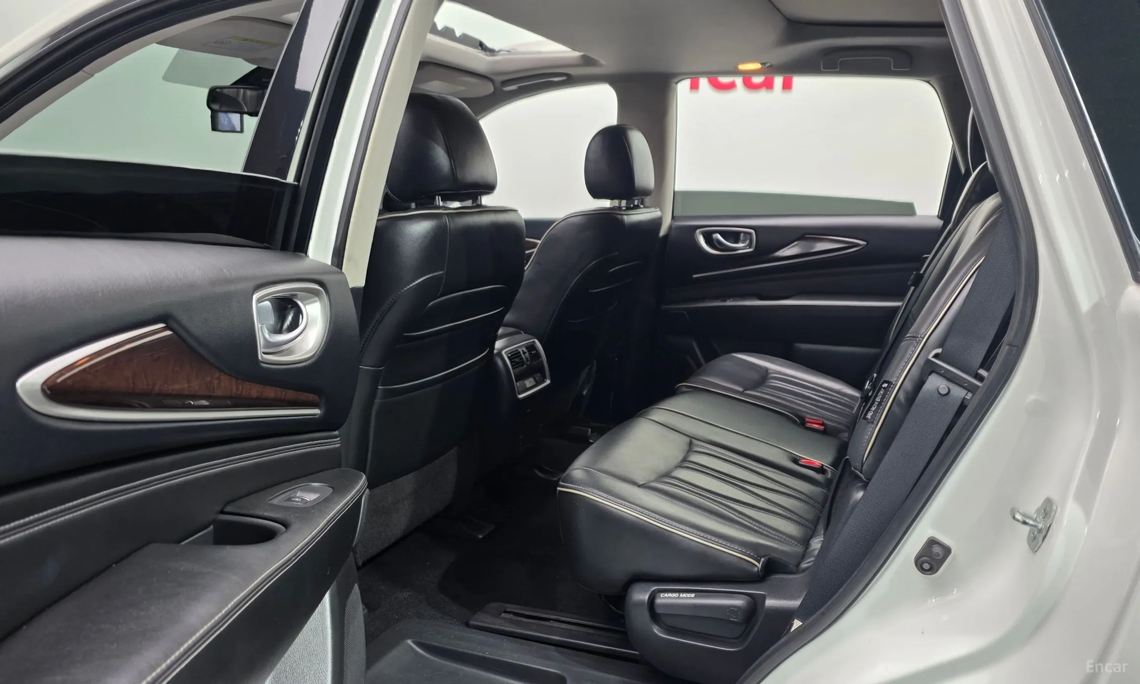 Infiniti QX60 превью 12