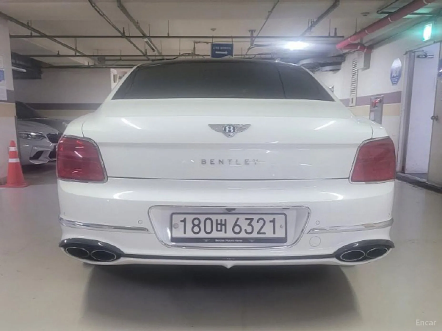 Bentley Flying Spur 3rd Generation превью 4