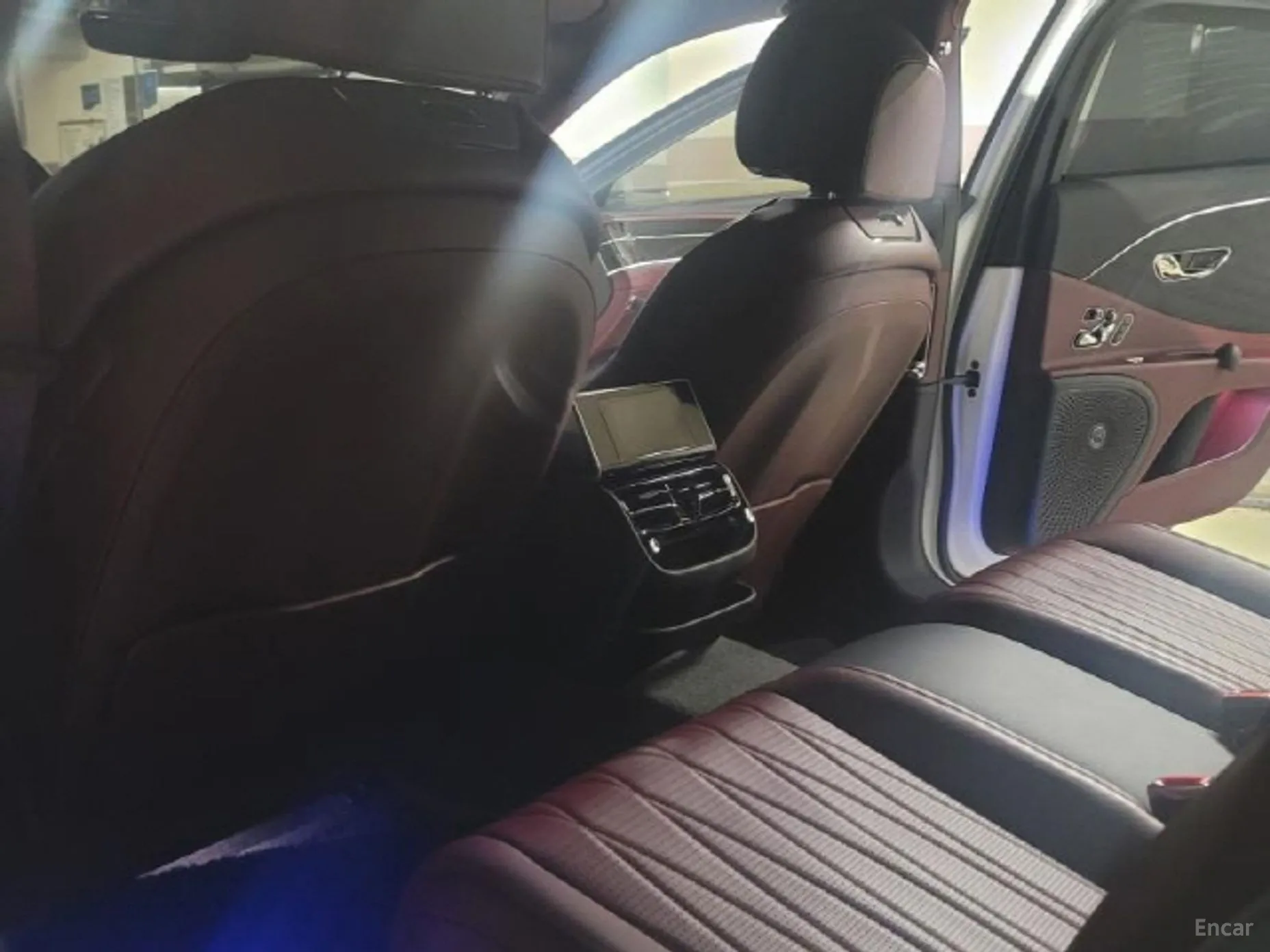 Bentley Flying Spur 3rd Generation превью 7