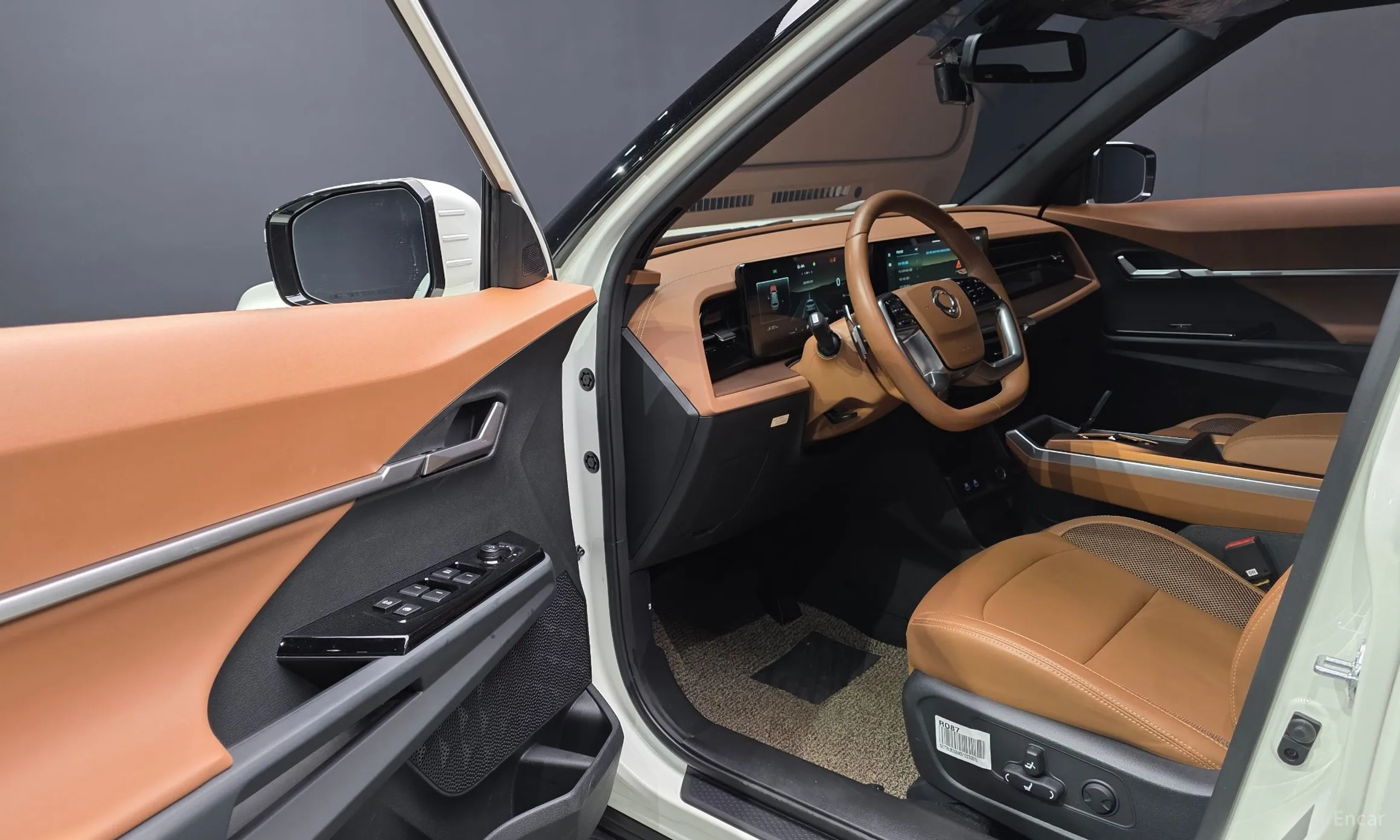 KG Mobility (SsangYong) The New Torres превью 10