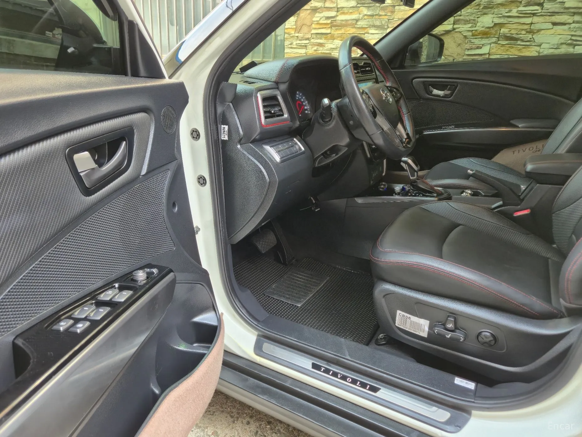 KG Mobility (SsangYong) Berry New Tivoli превью 7