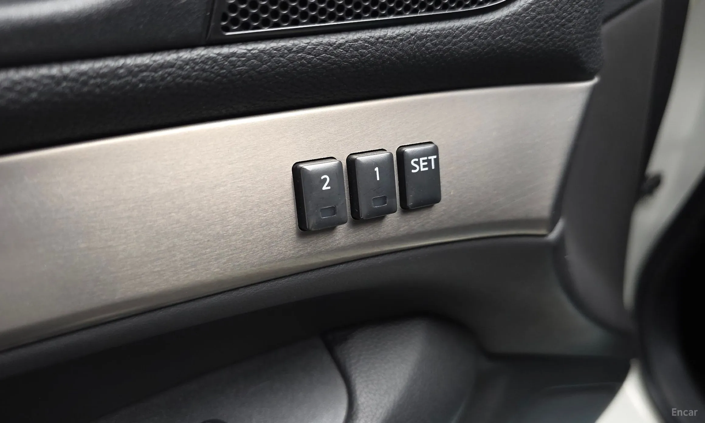 Infiniti G25 превью 18