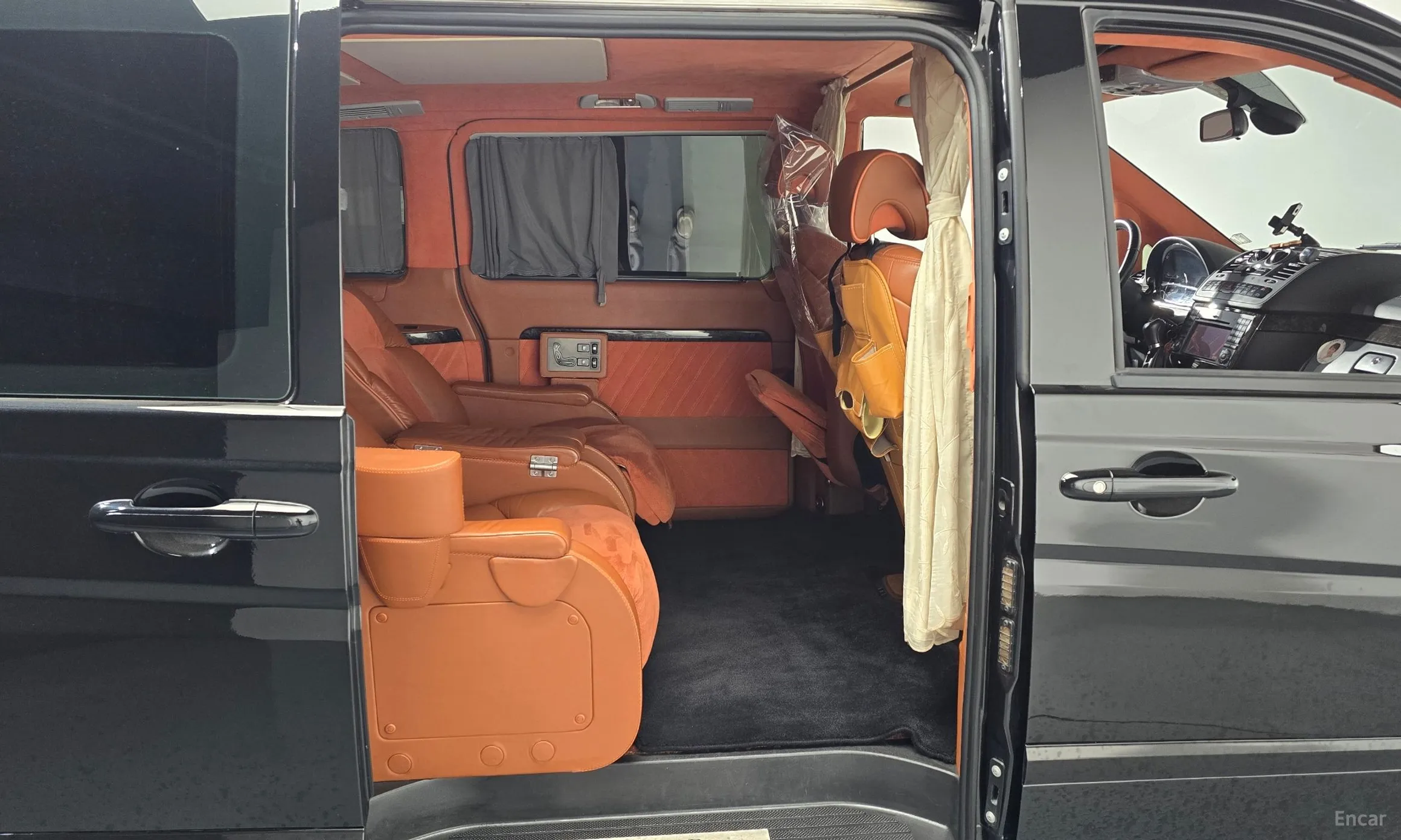 Mercedes Benz V-Class превью 12