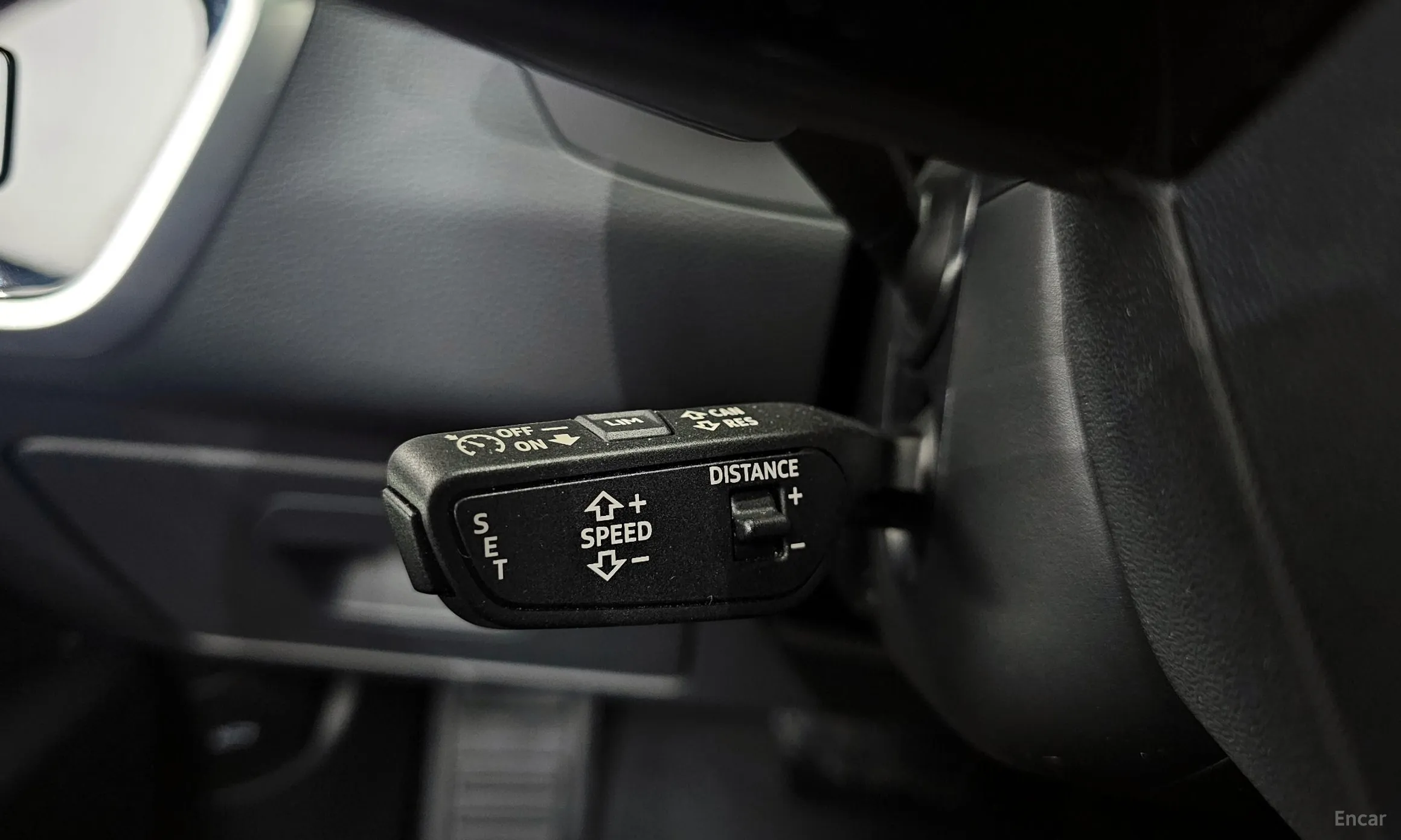 Audi A6 (C8) превью 18