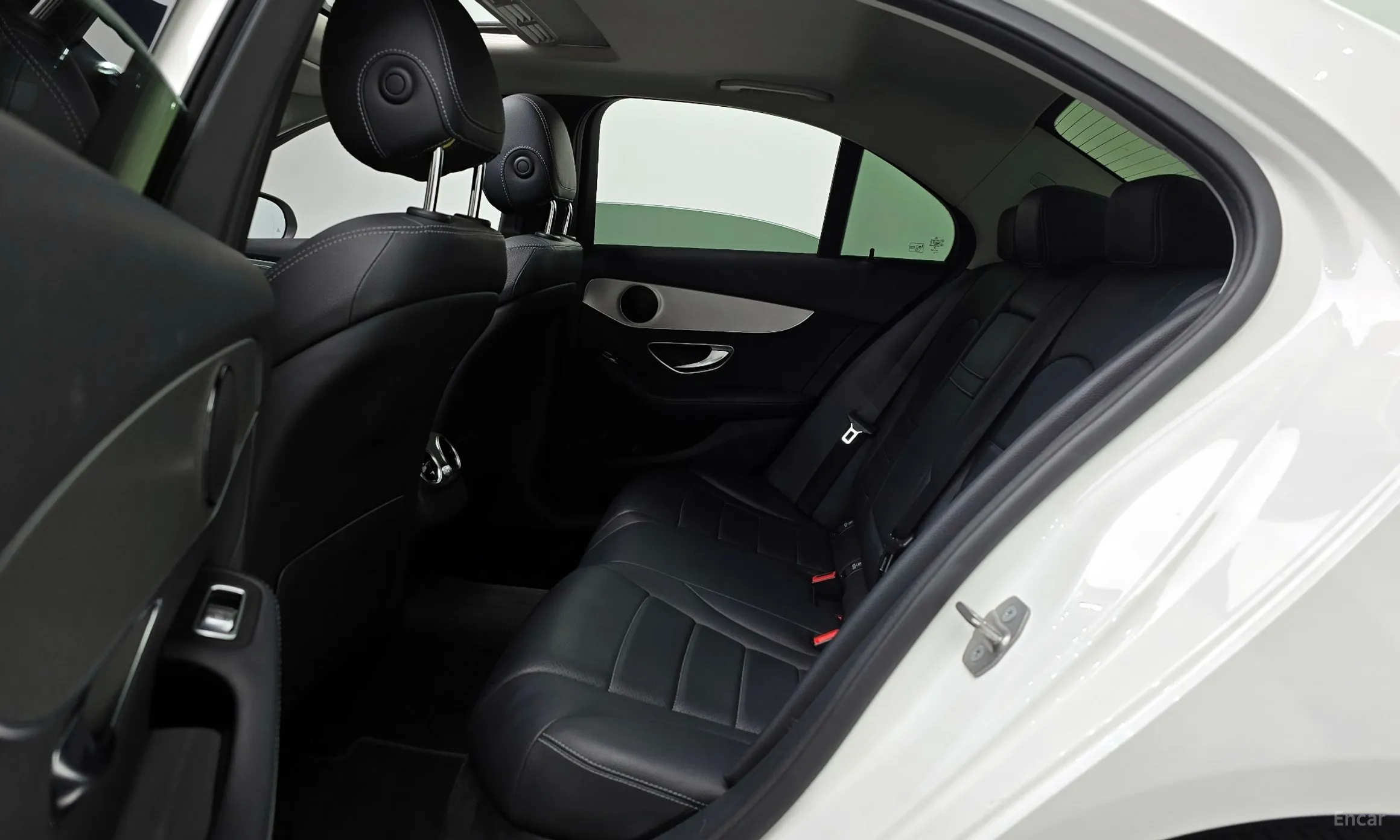 Mercedes Benz C-Class W205 превью 13
