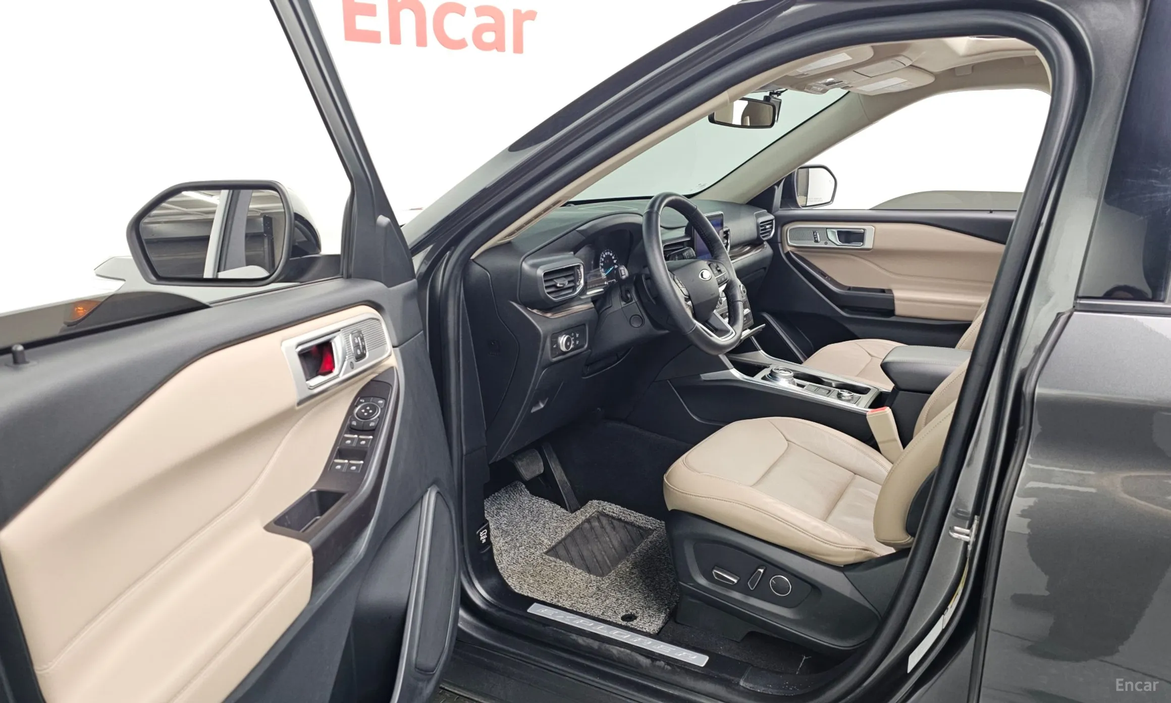 Ford Explorer 6th Generation превью 10