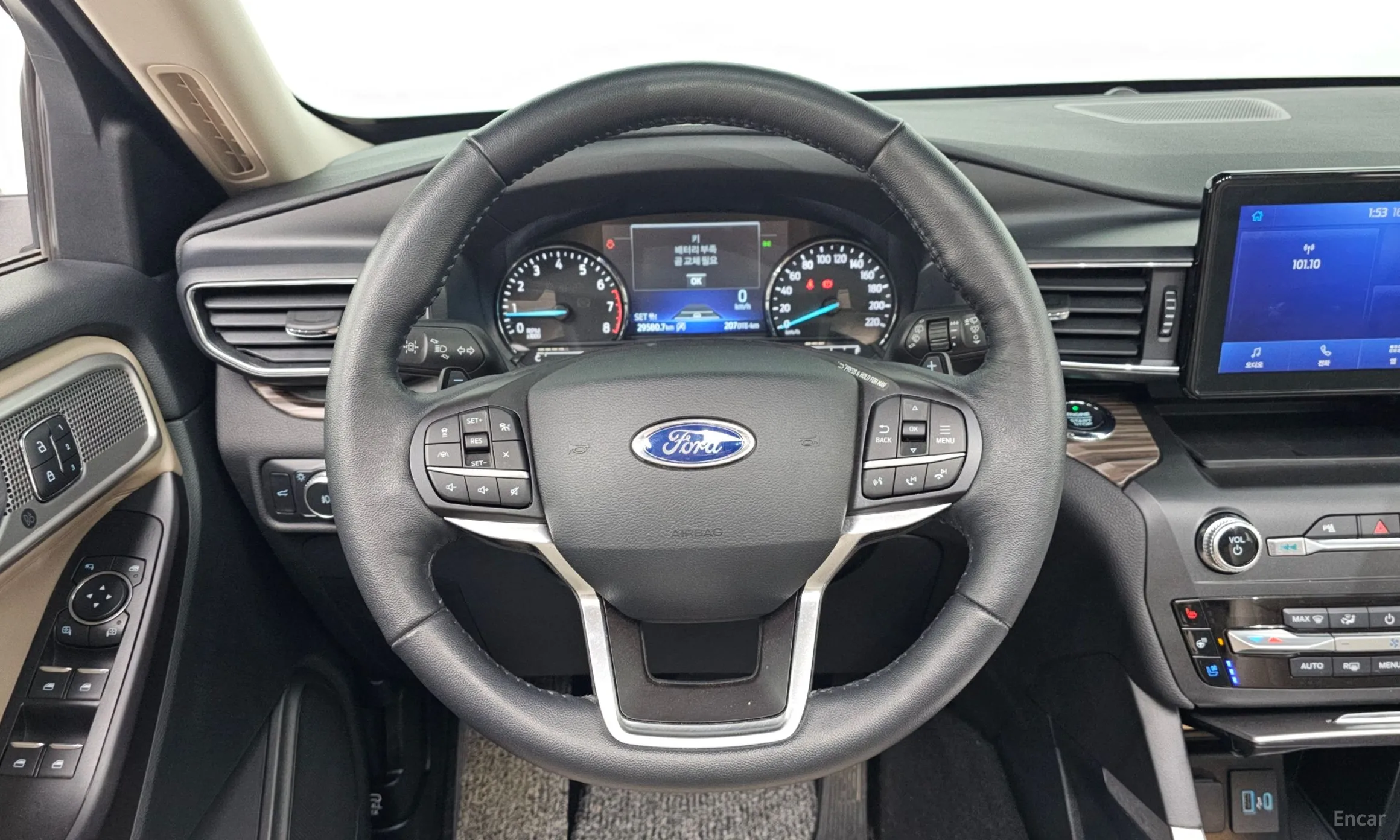 Ford Explorer 6th Generation превью 14