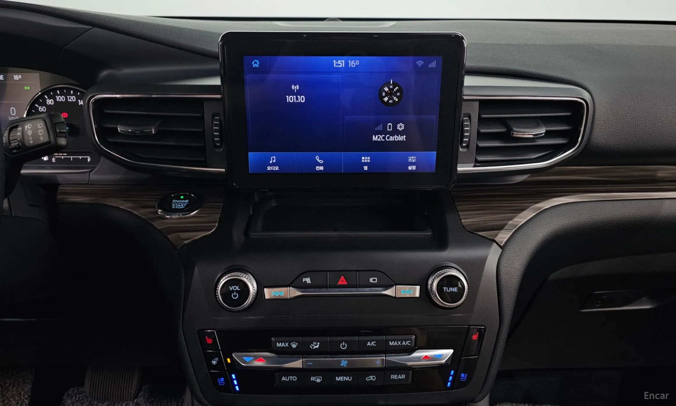 Ford Explorer 6th Generation превью 15