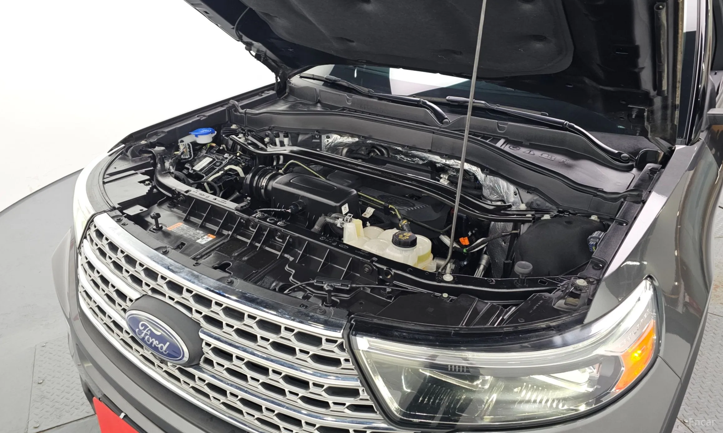 Ford Explorer 6th Generation превью 6