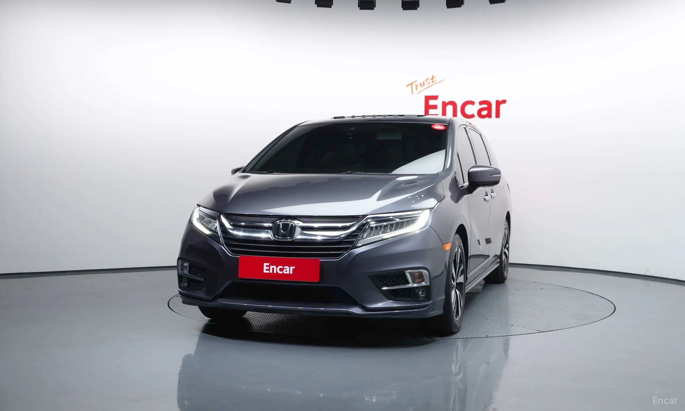 Honda Odyssey превью 3