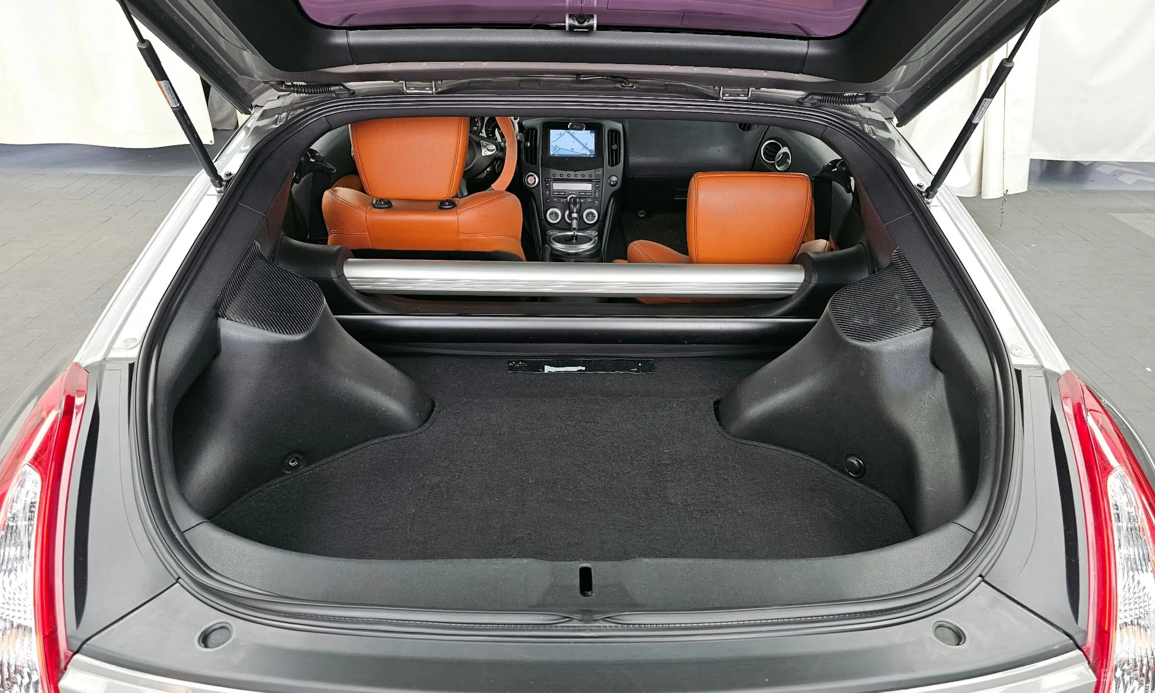 Nissan 370Z превью 20