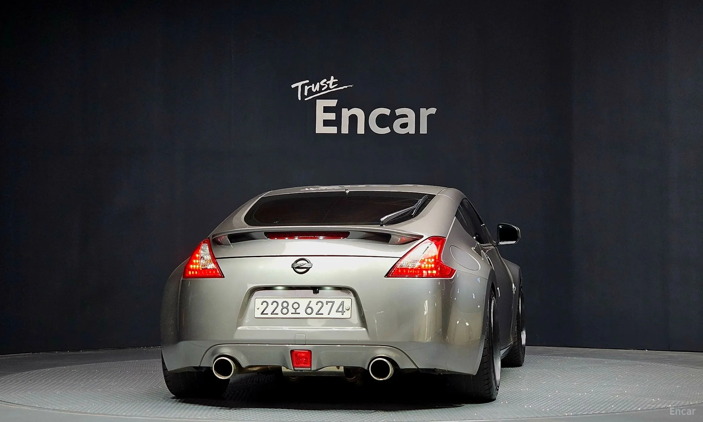 Nissan 370Z превью 4