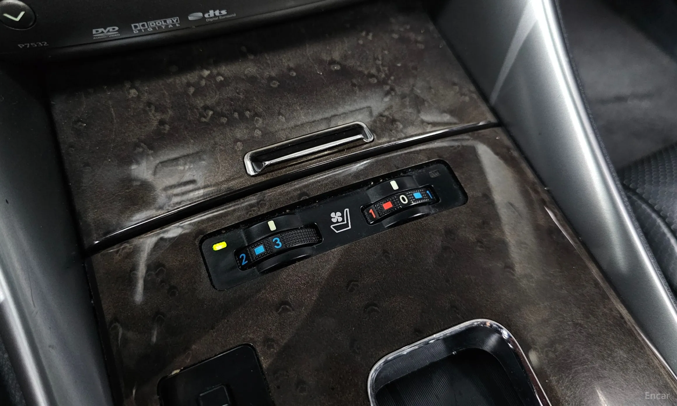 Lexus IS250 превью 18