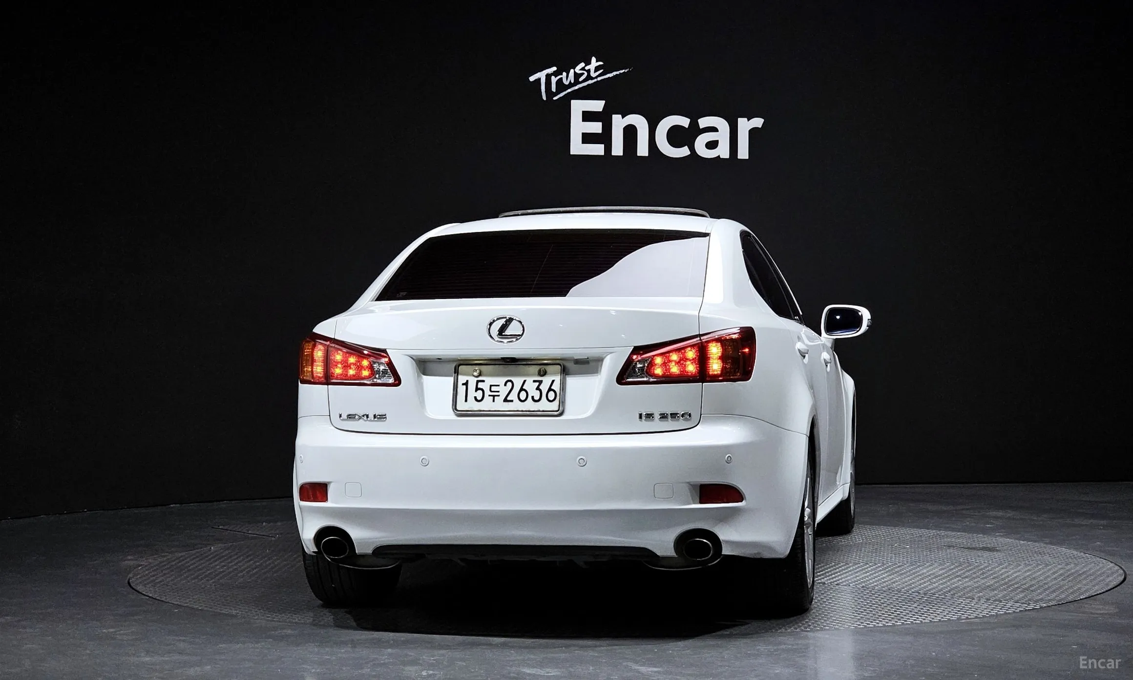 Lexus IS250 превью 4
