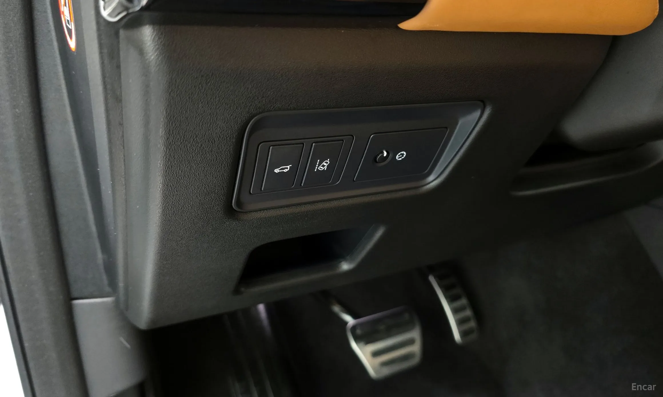 Land Rover Discovery 5 превью 14