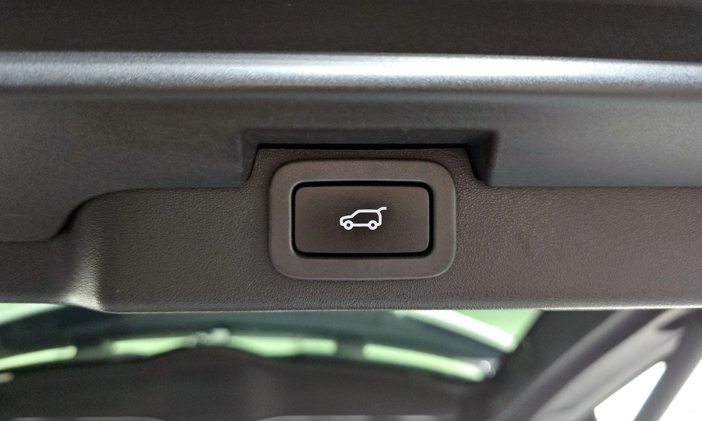 Land Rover Discovery 5 превью 20