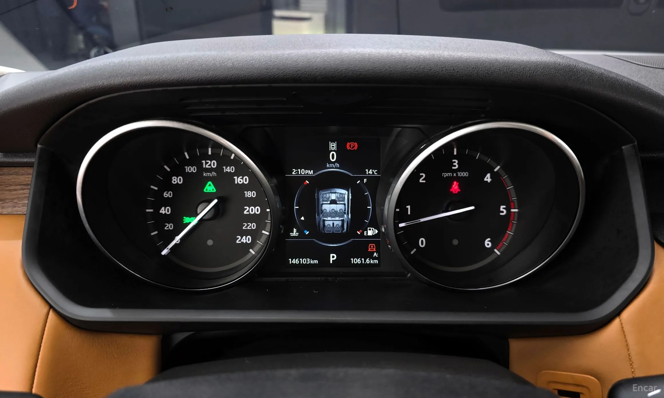 Land Rover Discovery 5 превью 8