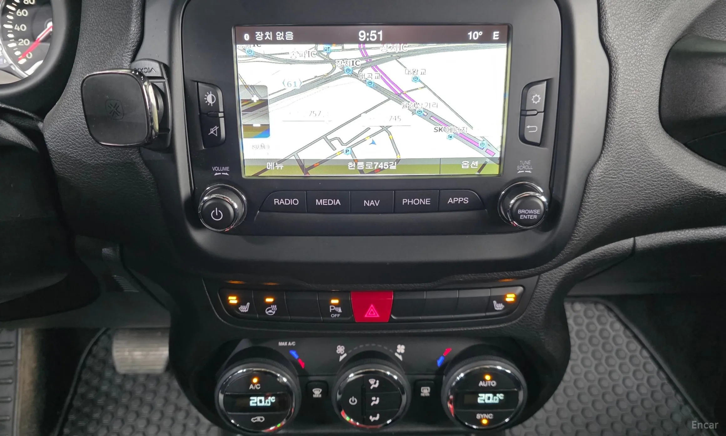 Jeep Renegade превью 14