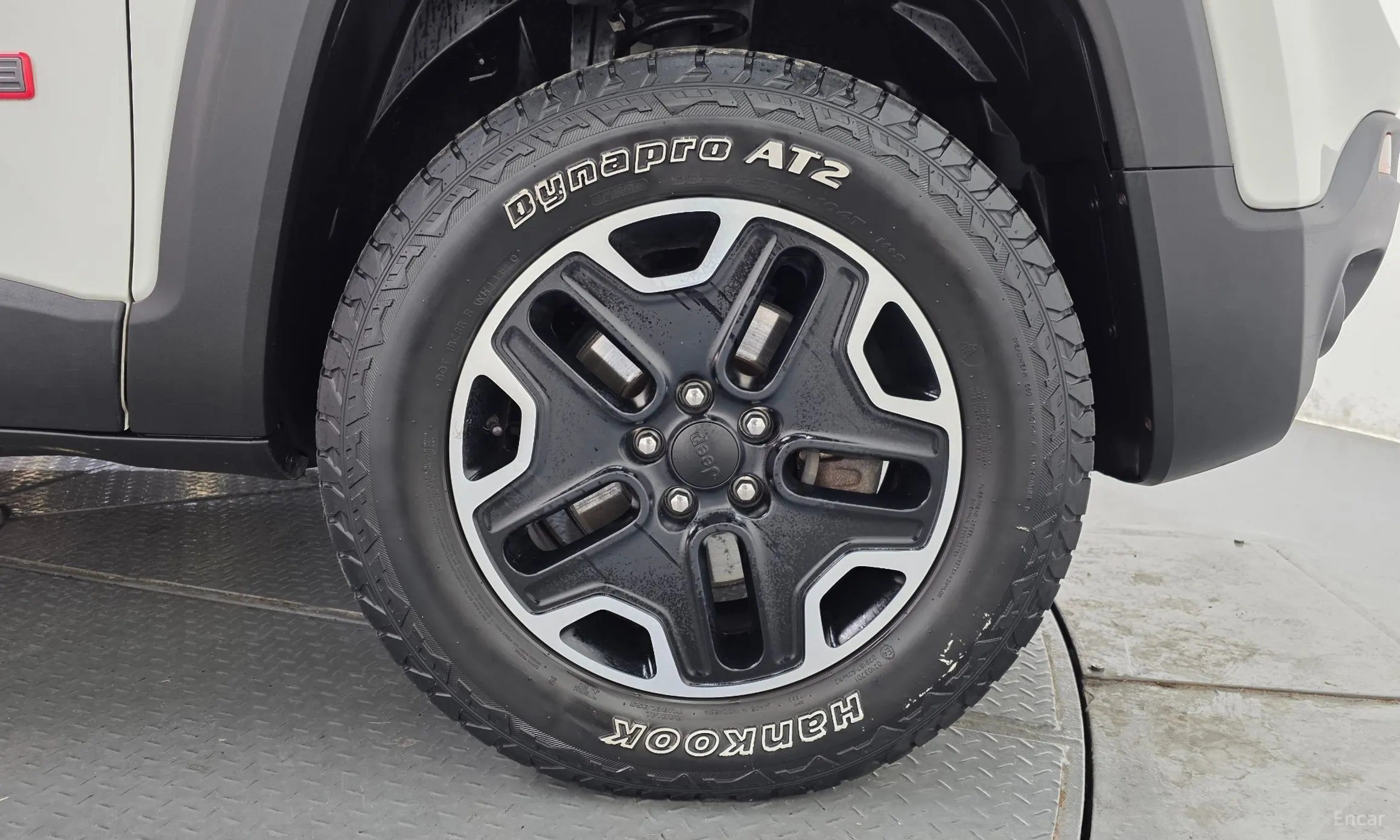 Jeep Renegade превью 5