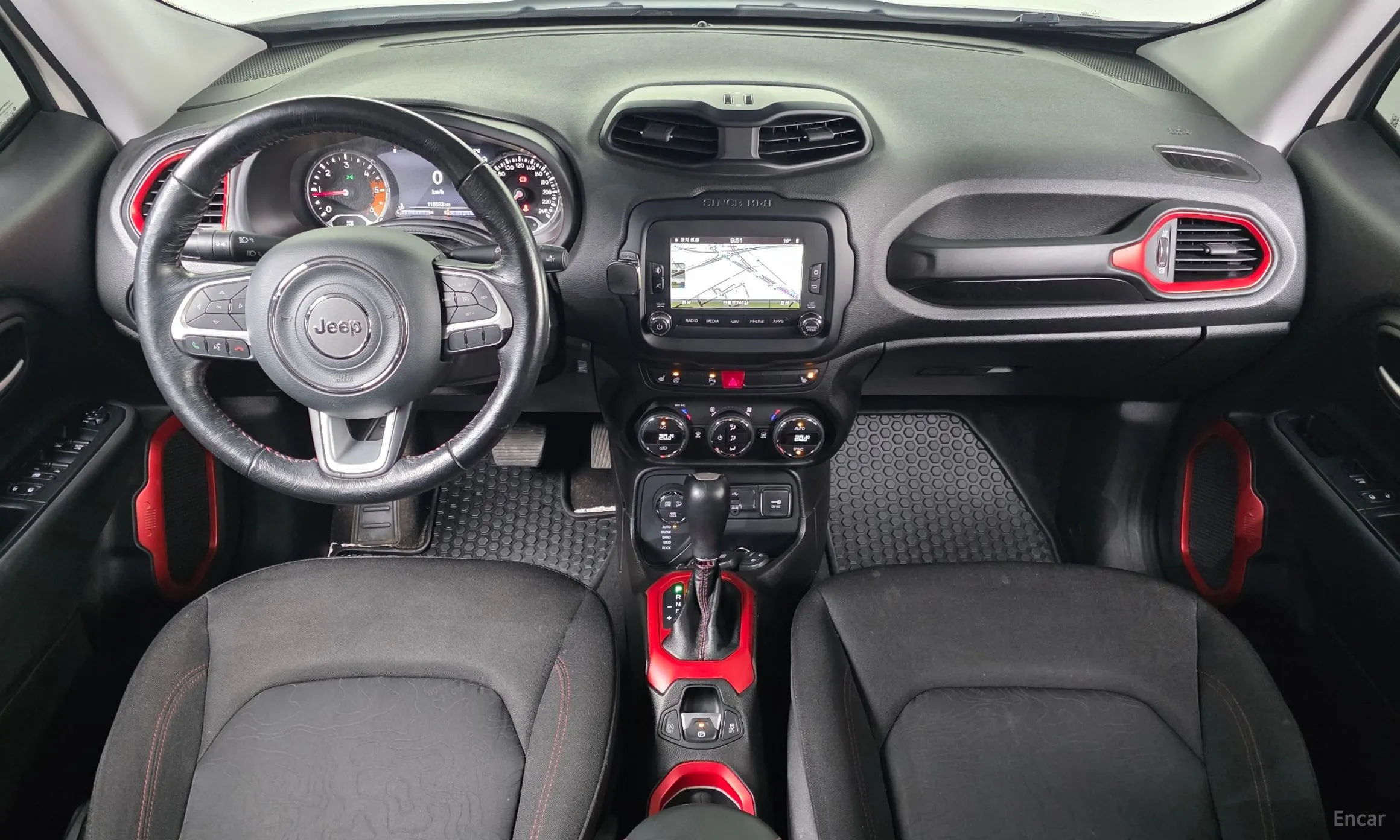 Jeep Renegade превью 7