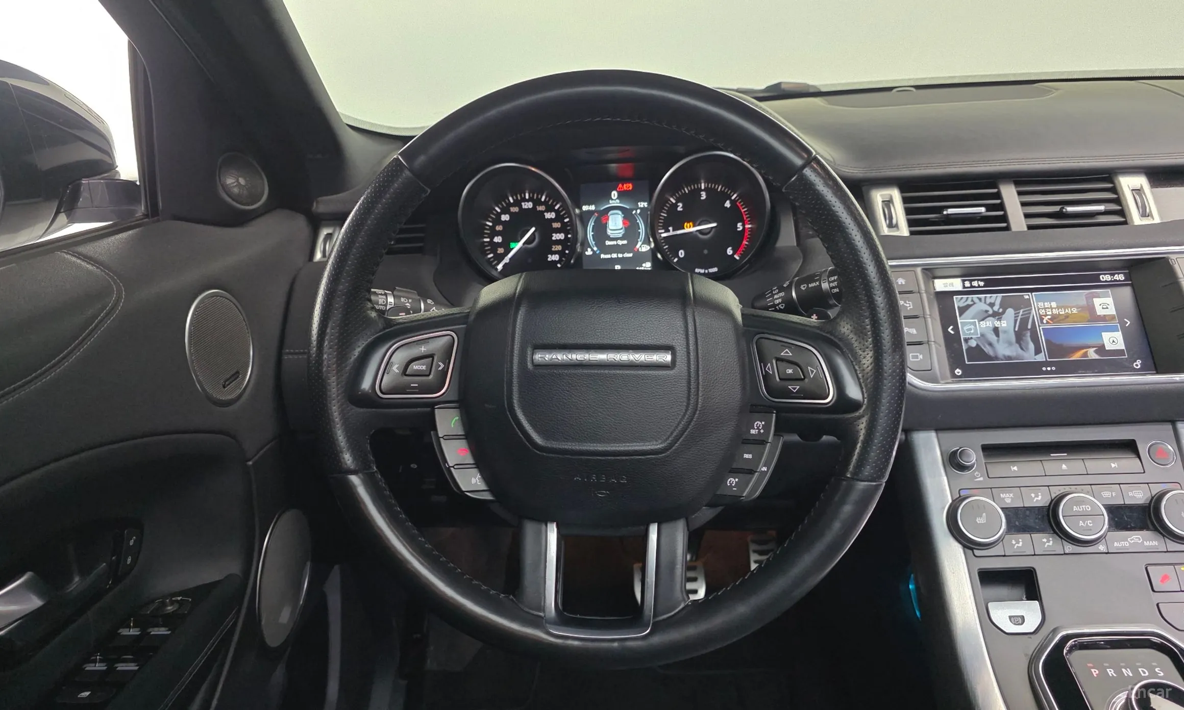 Land Rover Range Rover Evoque превью 13