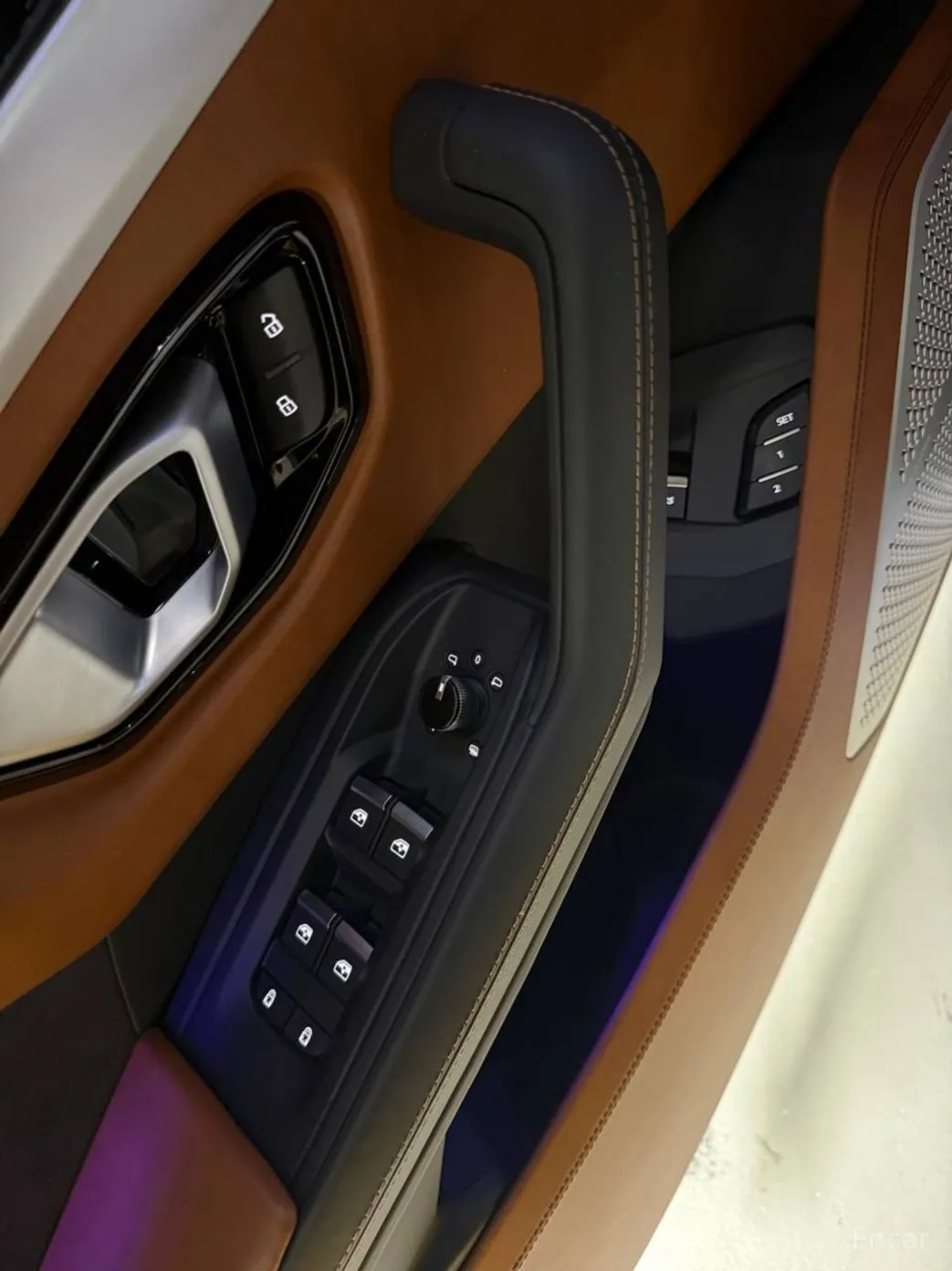 Lamborghini Urus превью 14