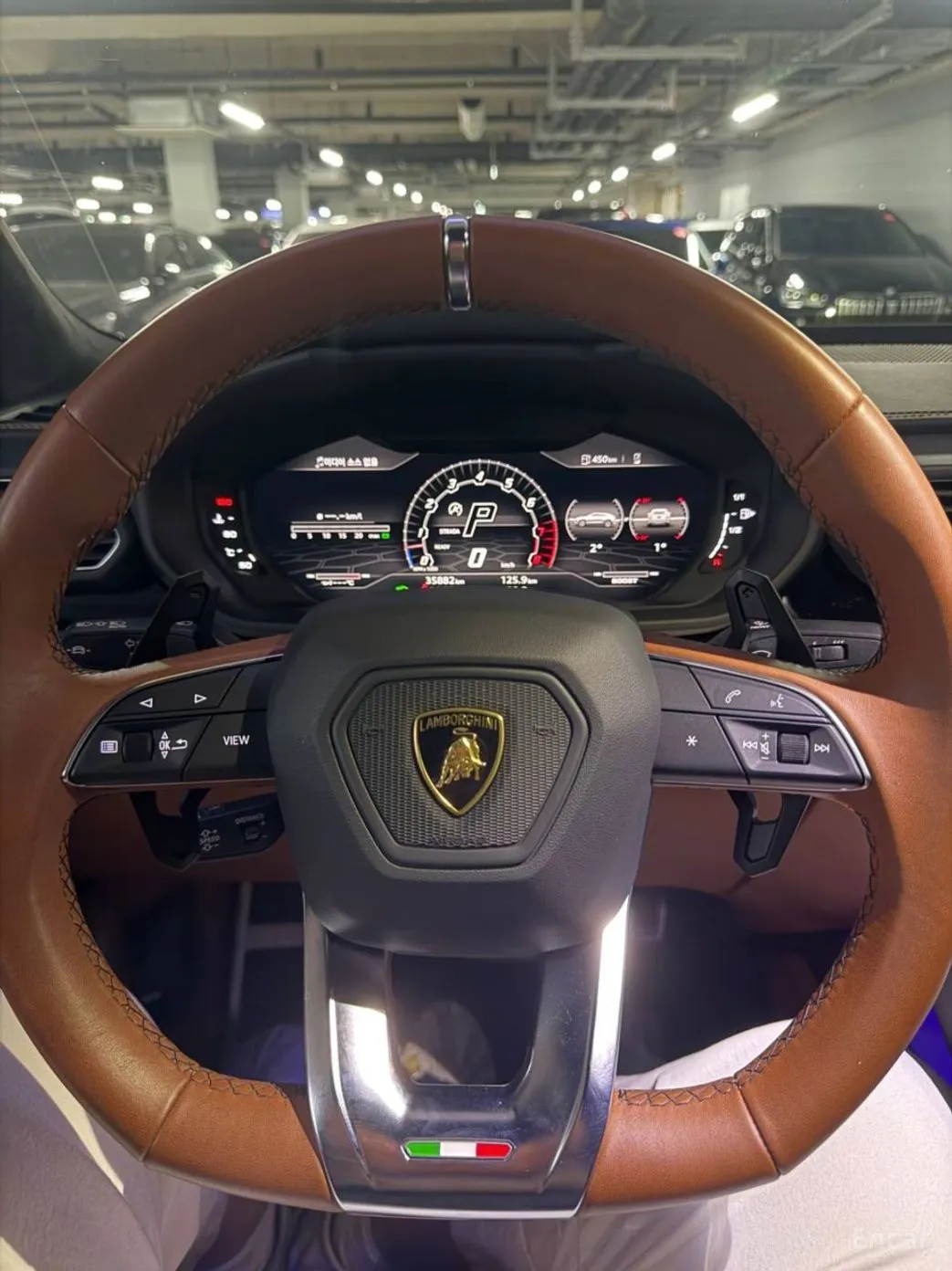 Lamborghini Urus превью 7