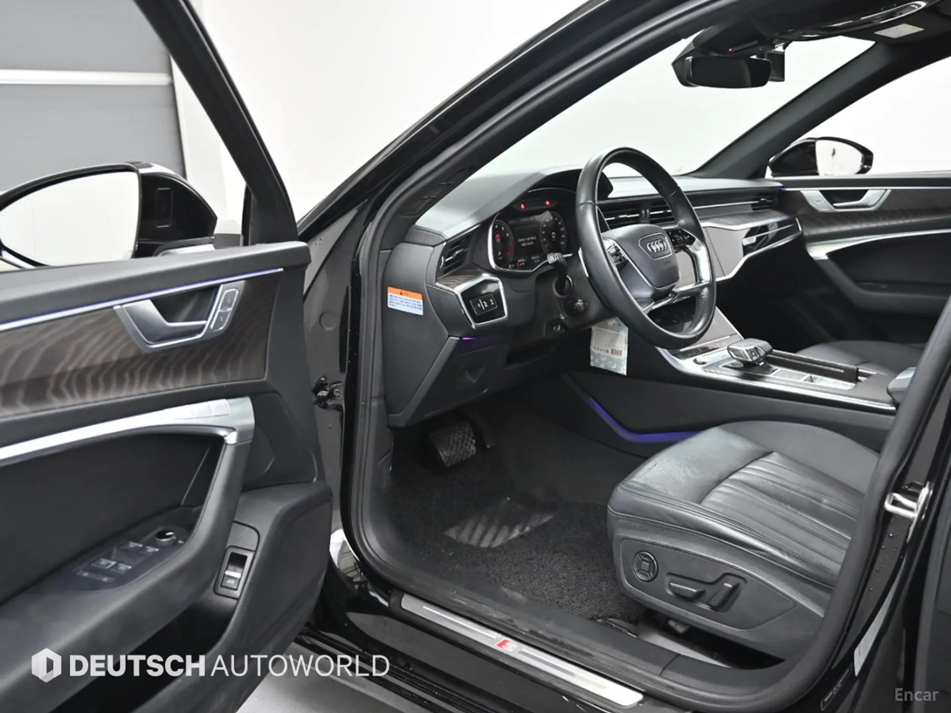 Audi A6 (C8) превью 11
