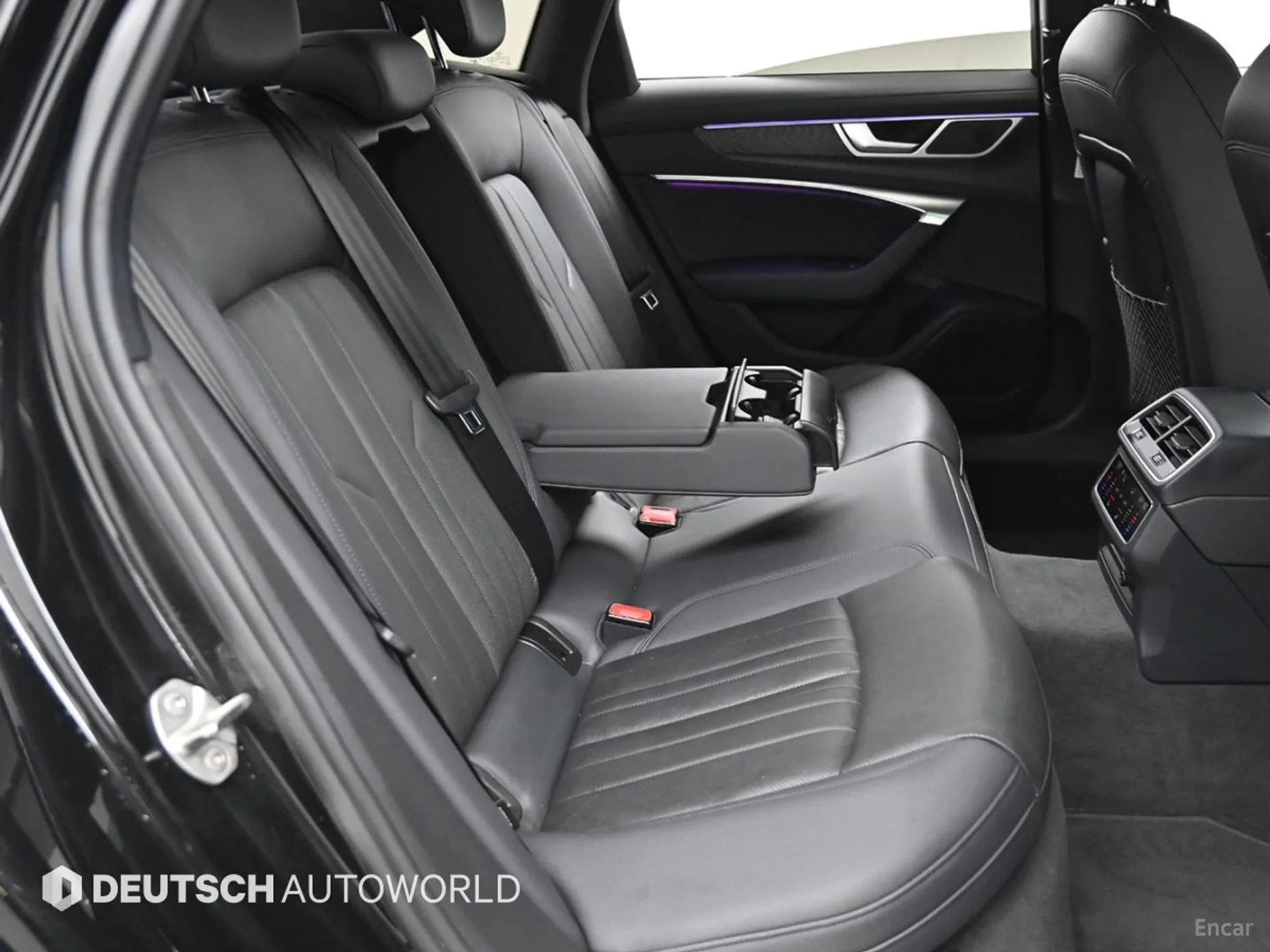 Audi A6 (C8) превью 12