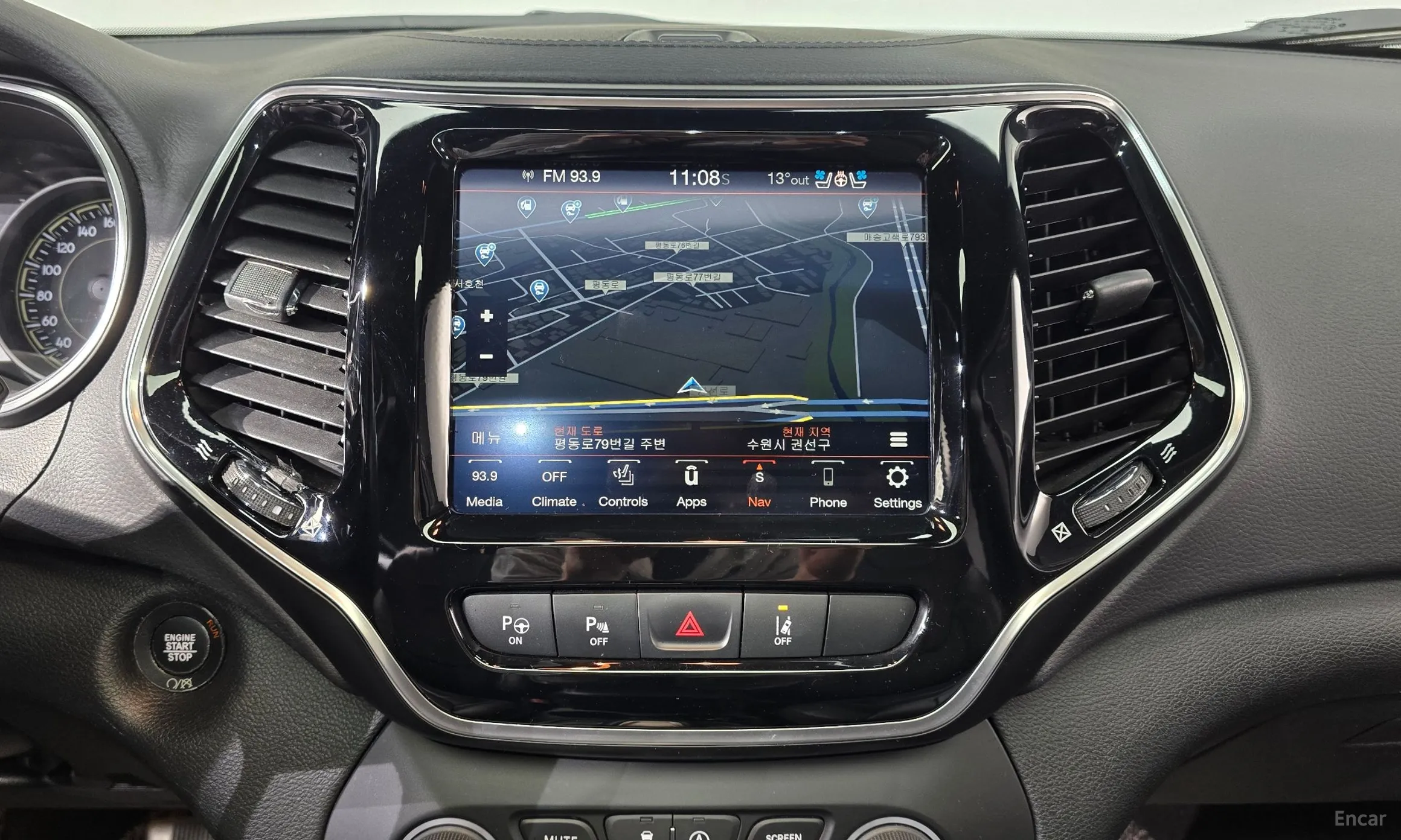 Jeep Cherokee (KL) превью 14