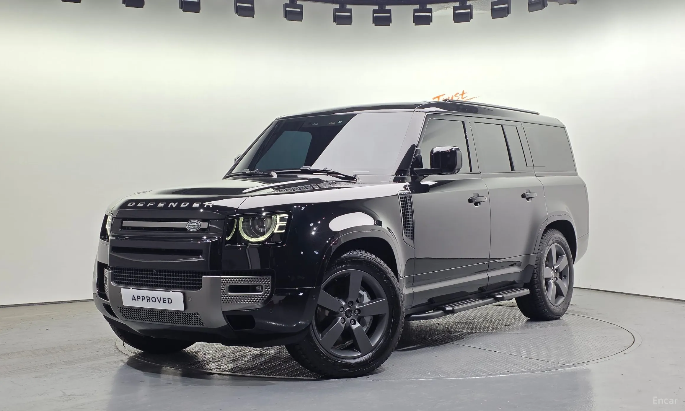 Land Rover Defender (L663)