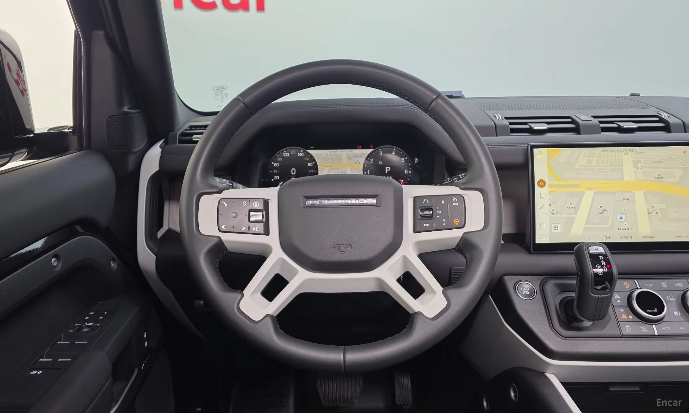Land Rover Defender (L663) превью 13