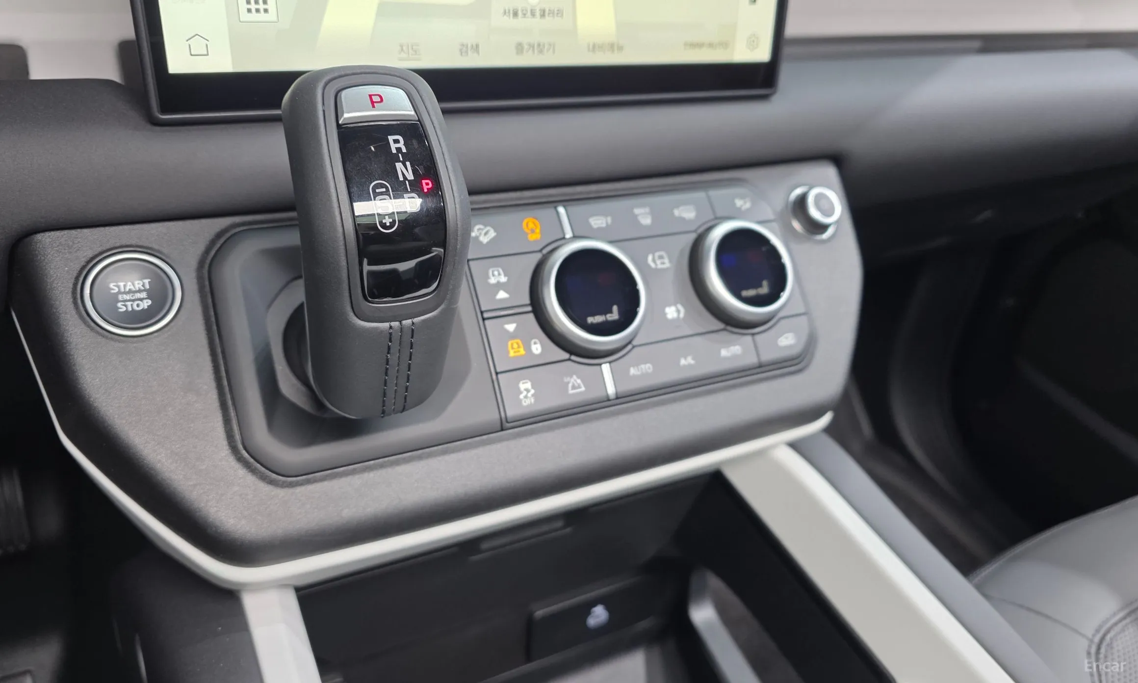 Land Rover Defender (L663) превью 18